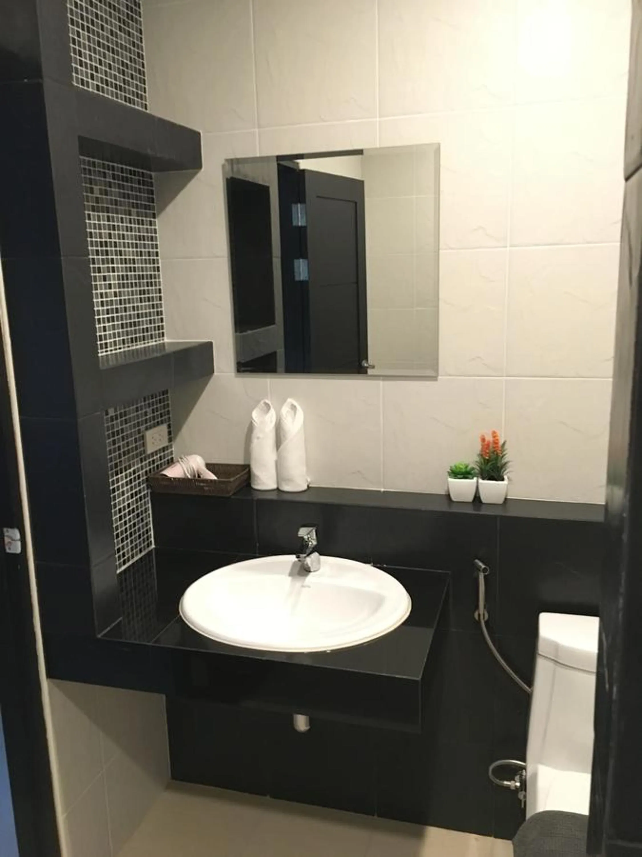 Bathroom in Tandeaw View