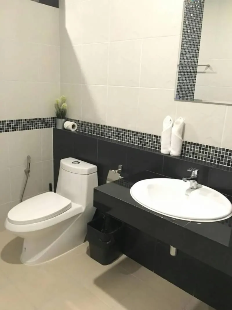 Bathroom in Tandeaw View