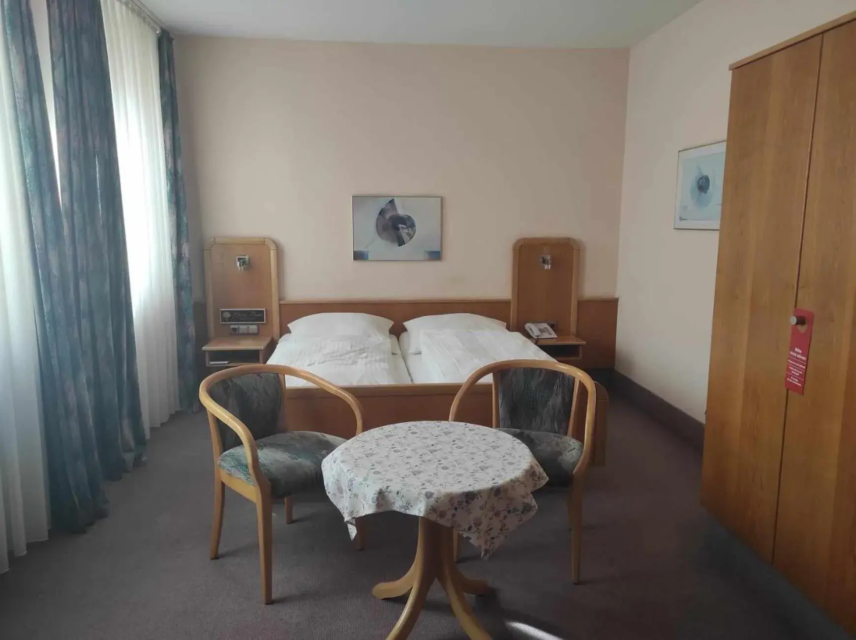 Photo of the whole room in Hotel Grüner Baum Photo of the whole room in Hotel Grüner Baum