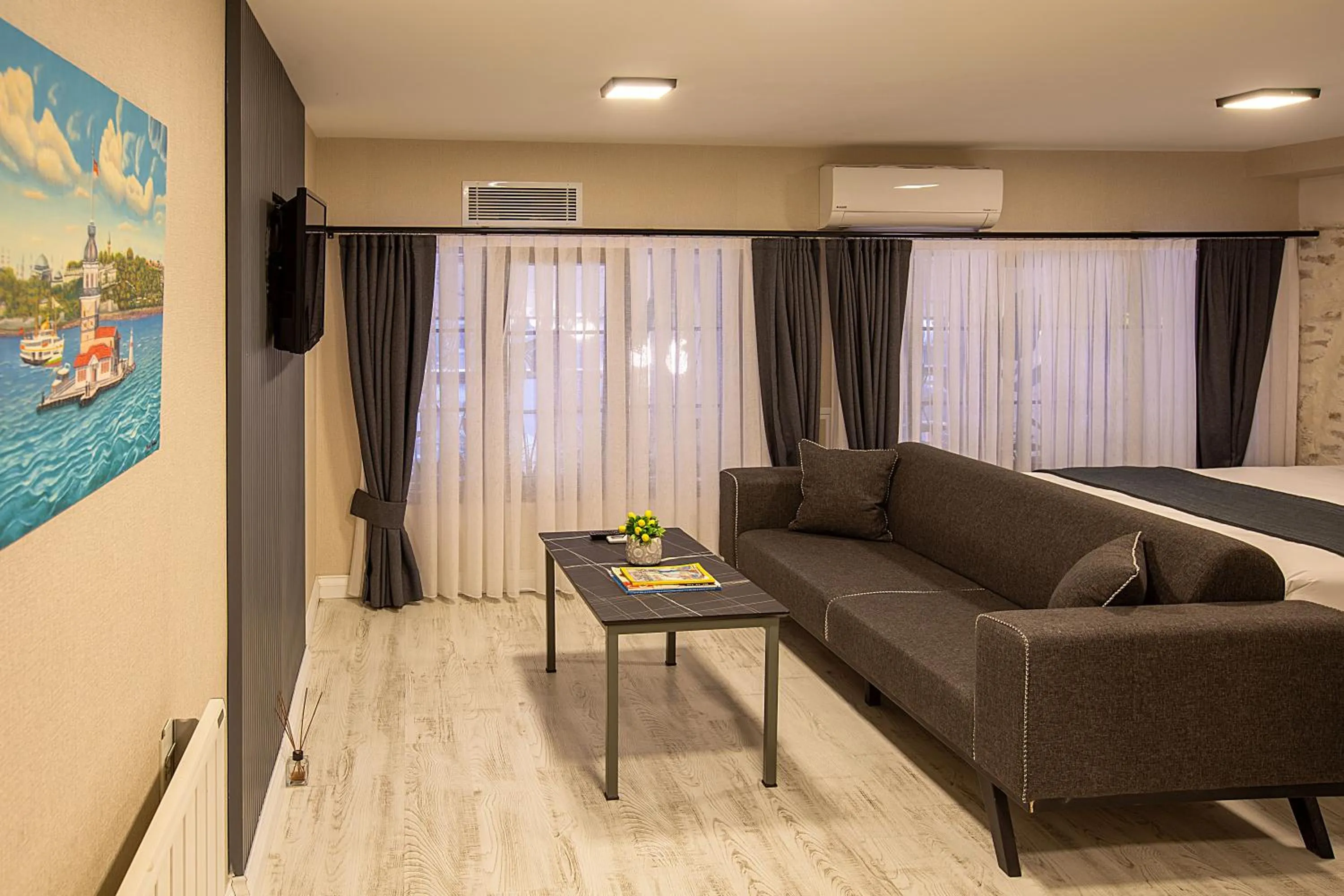 Bed in Moss Suites Hotel