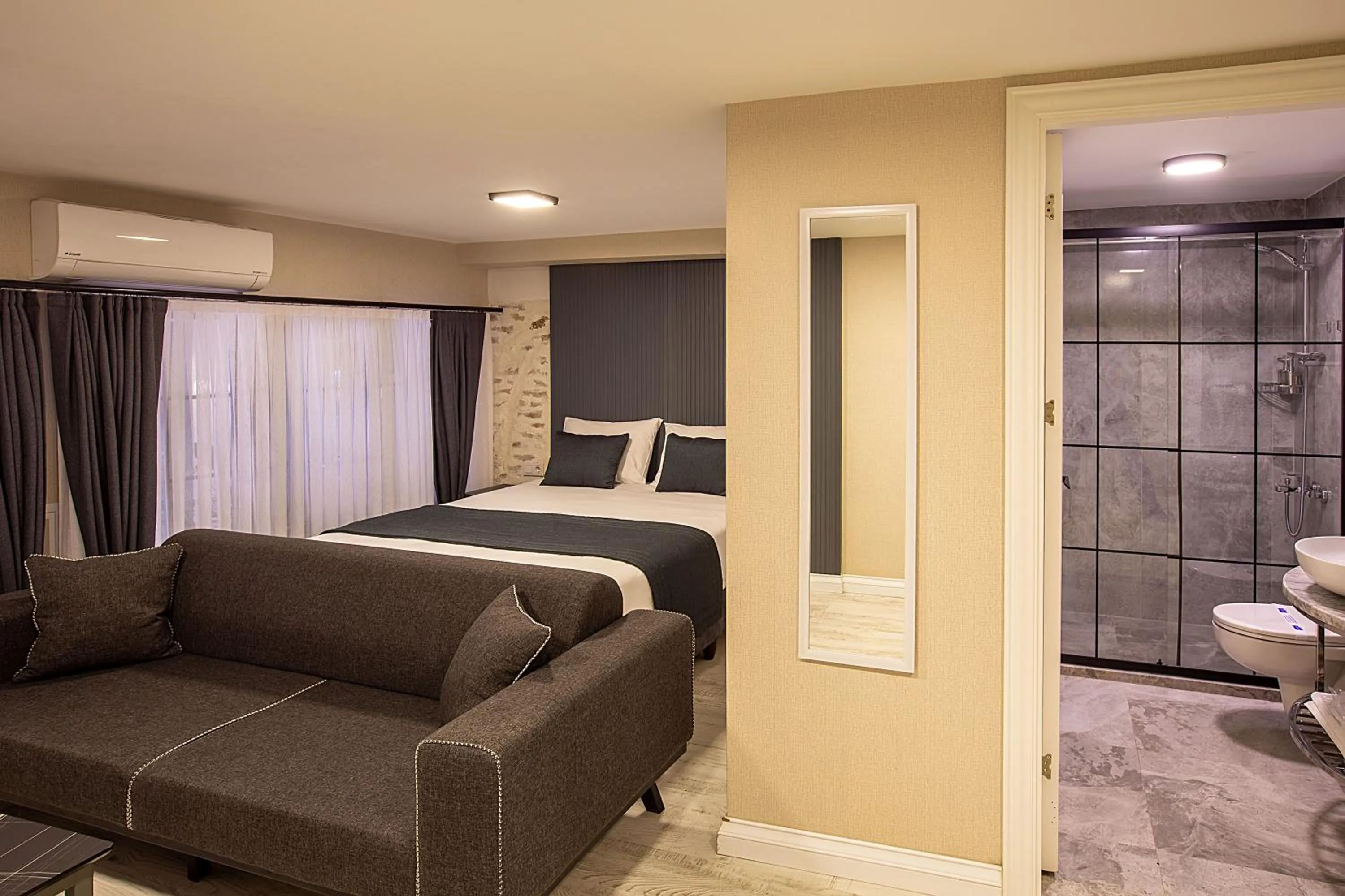 Bed in Moss Suites Hotel