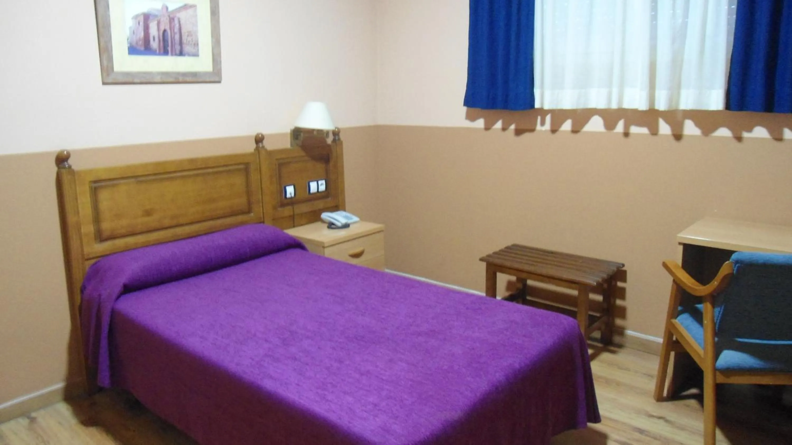 Bed in Hotel Venta El Molino