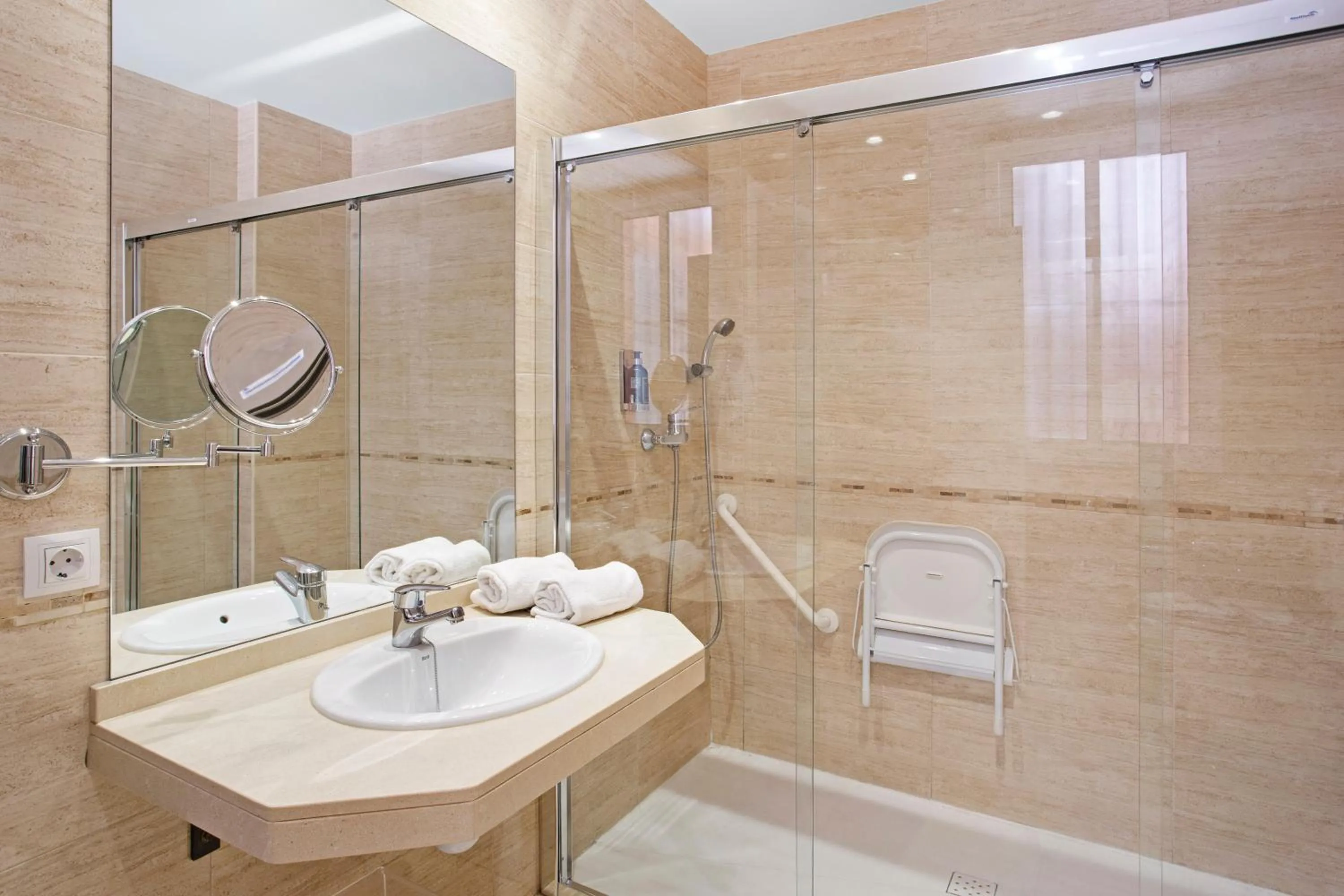 Bathroom in Apartamentos Metrópolis