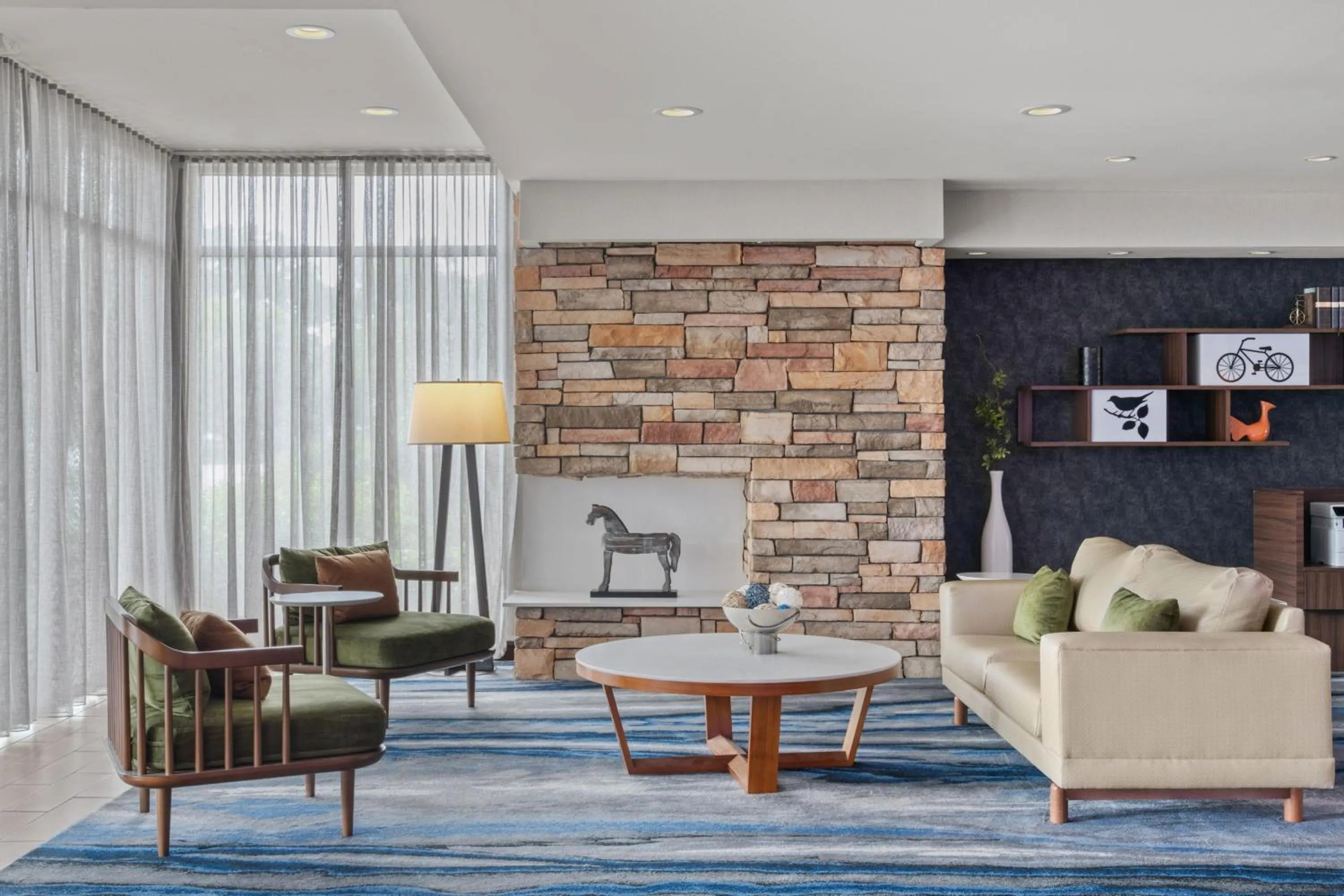 Lobby or reception in Fairfield Inn & Suites by Marriott Alexandria