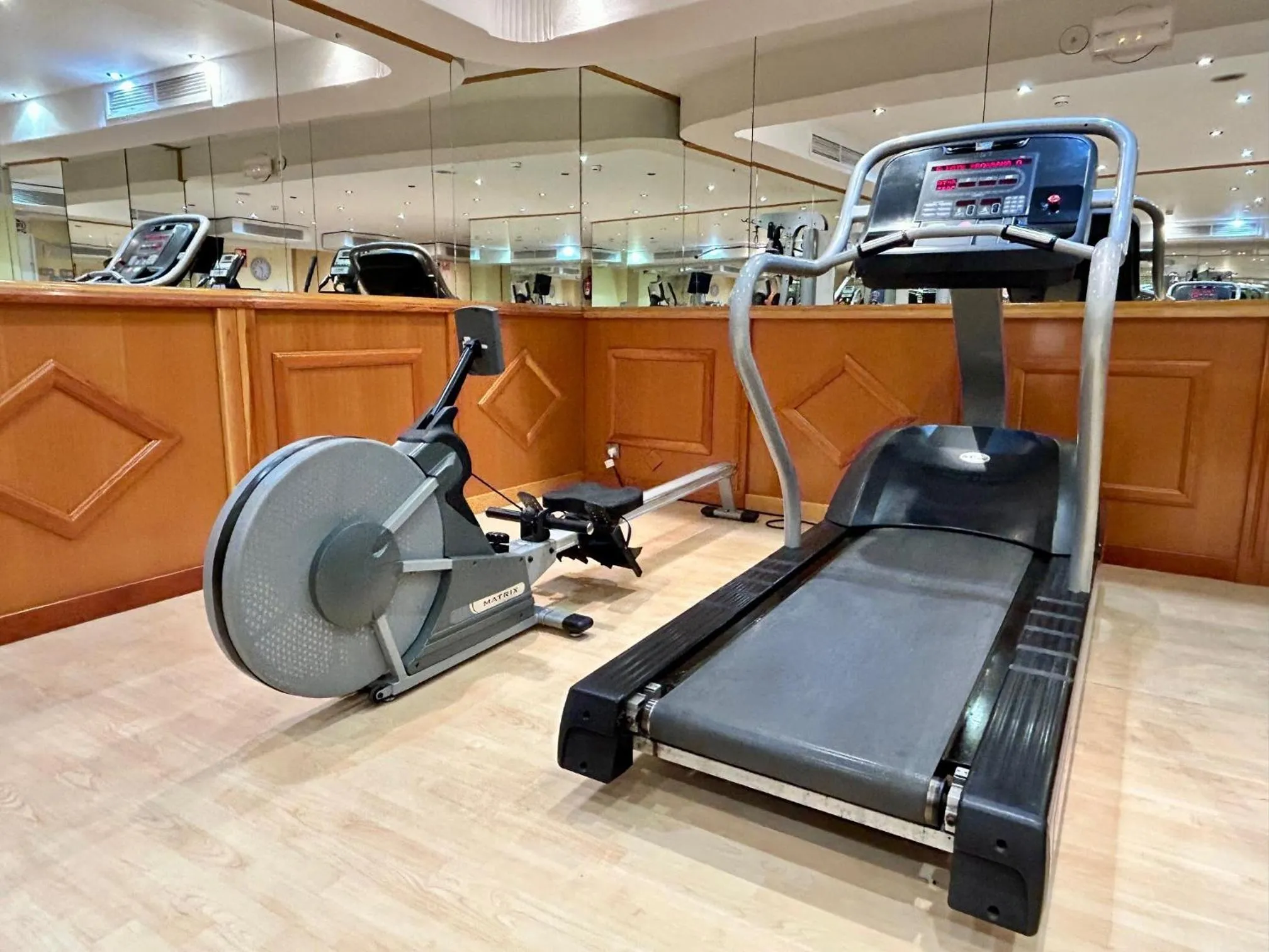 Fitness centre/facilities in Hotel Balcón de Europa