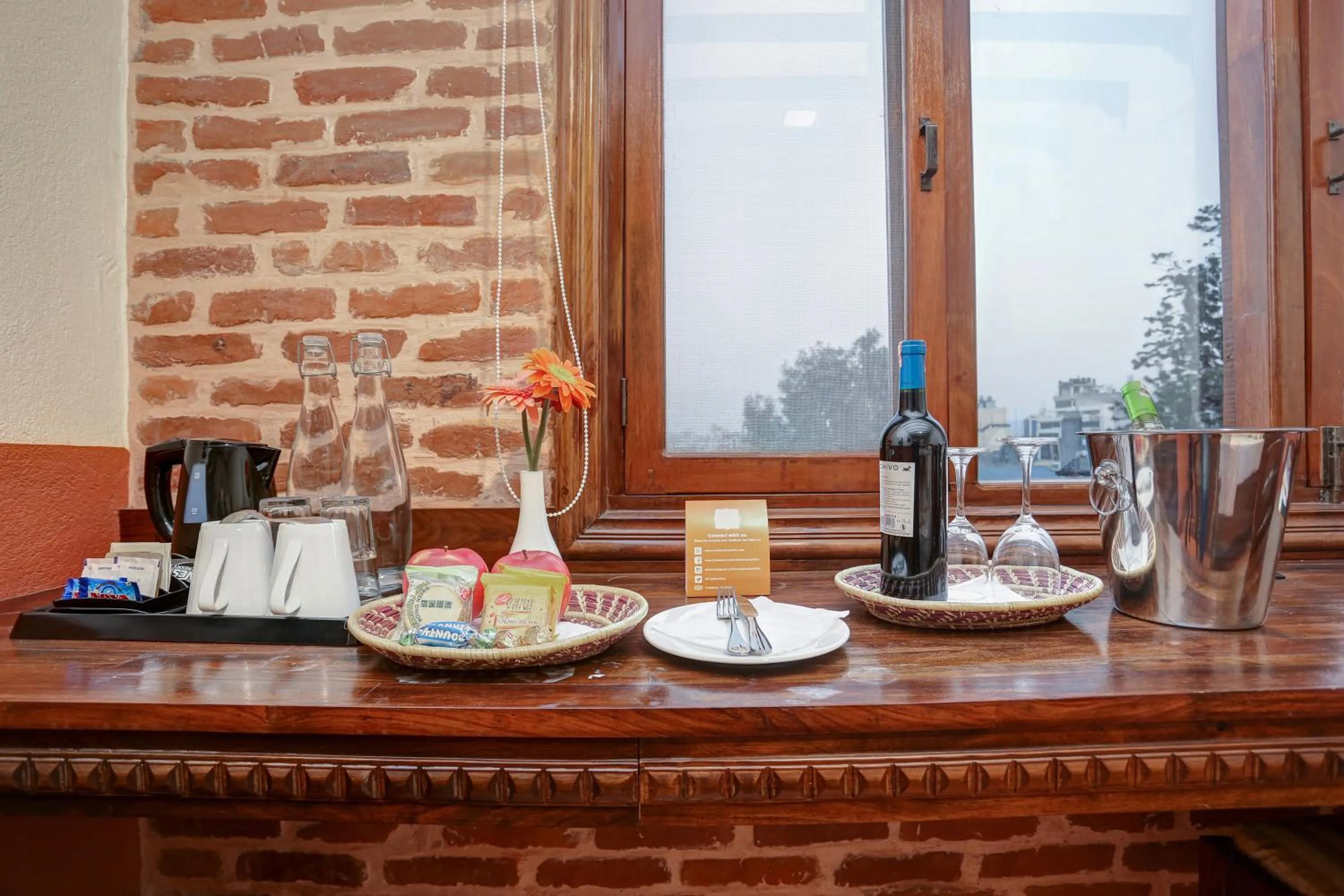 Coffee/tea facilities in Traditional Comfort Boutique Hotel