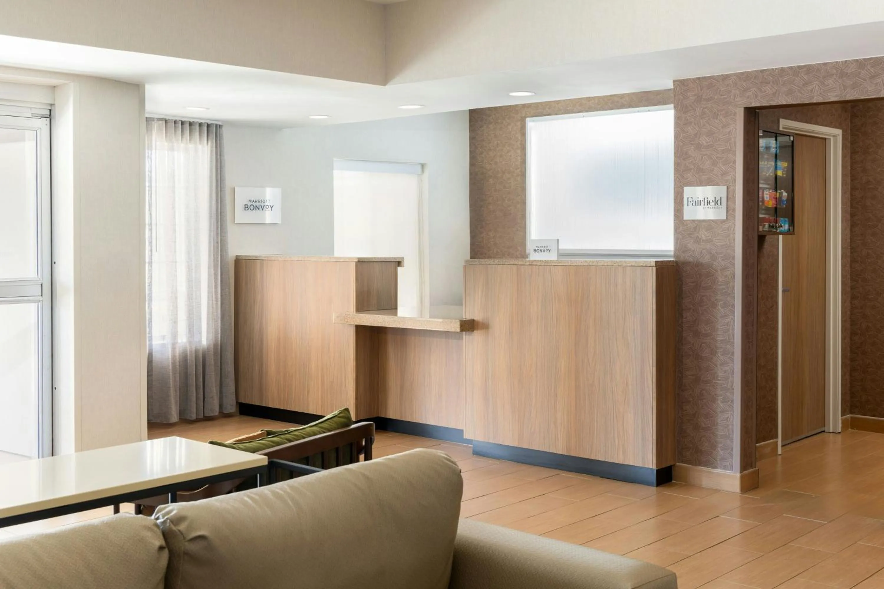 Lobby or reception in Fairfield Inn and Suites by Marriott Cincinnati Eastgate