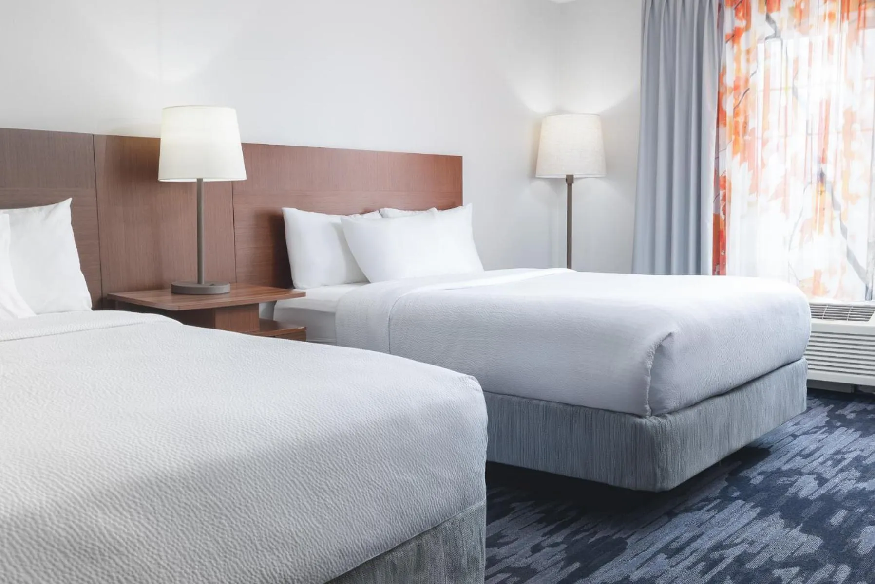 Bedroom, Bed in Fairfield Inn and Suites by Marriott Cincinnati Eastgate