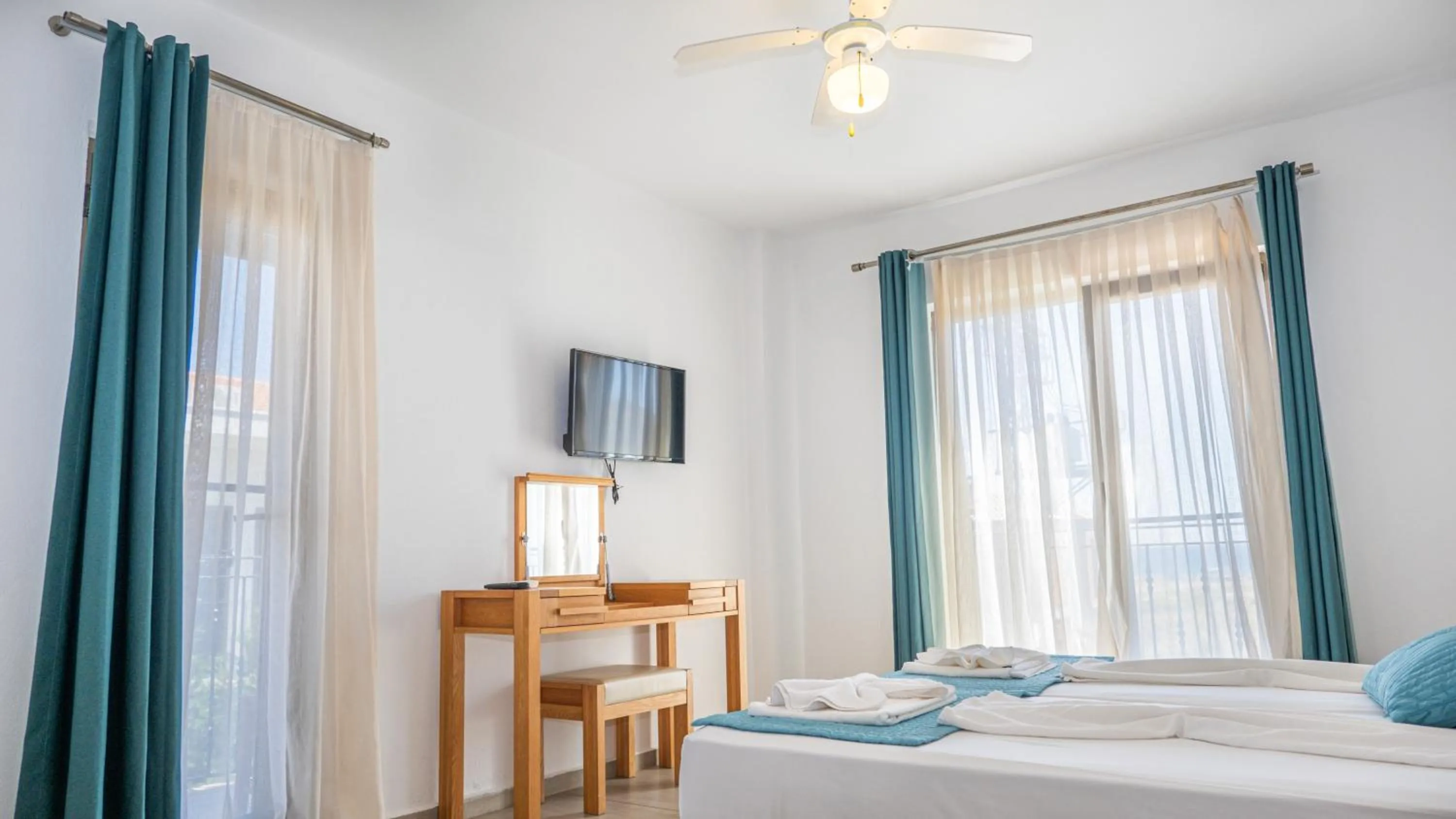 Otel Kefalos