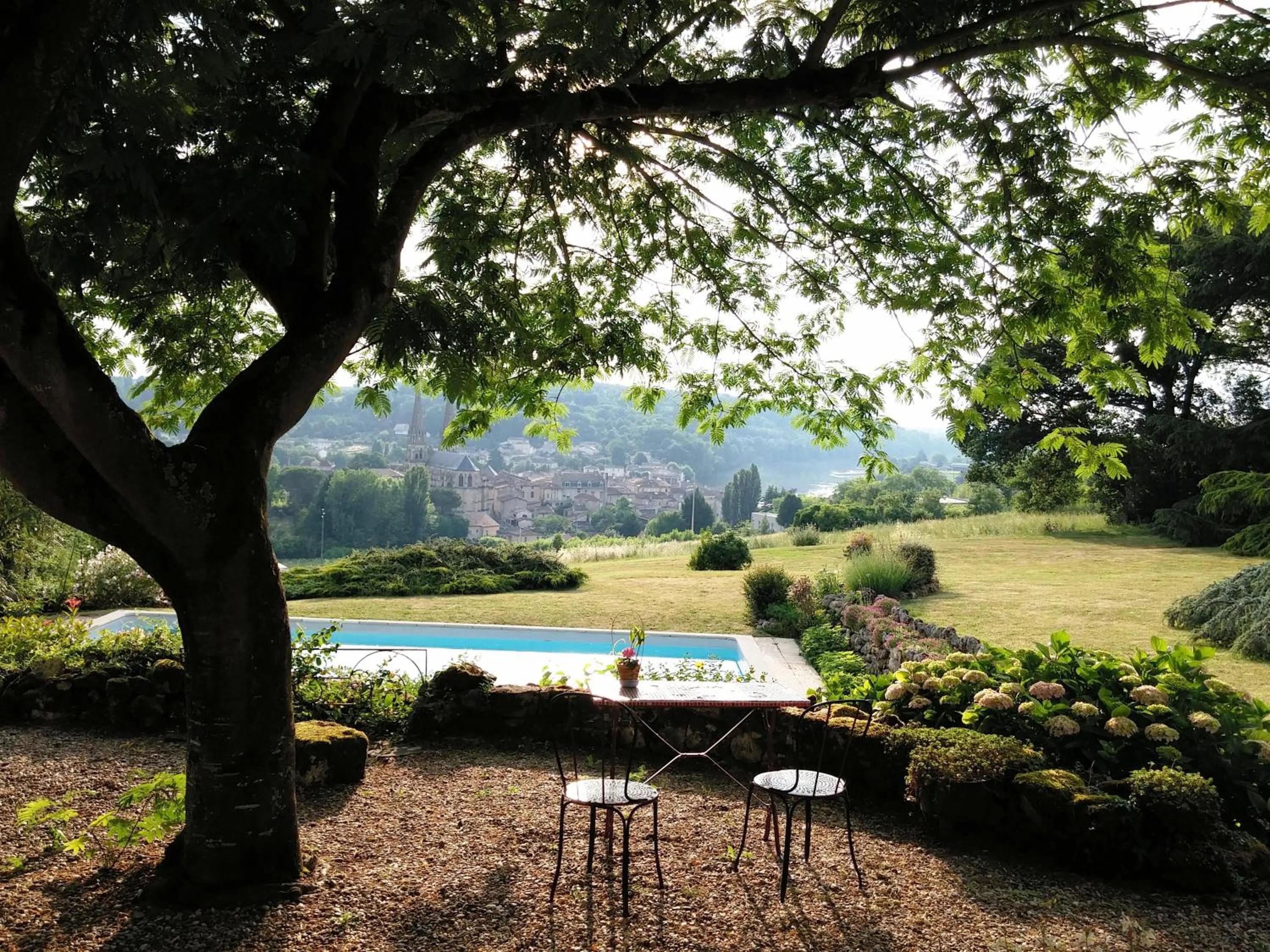 Patio in Les 4 Eléments St Emilion