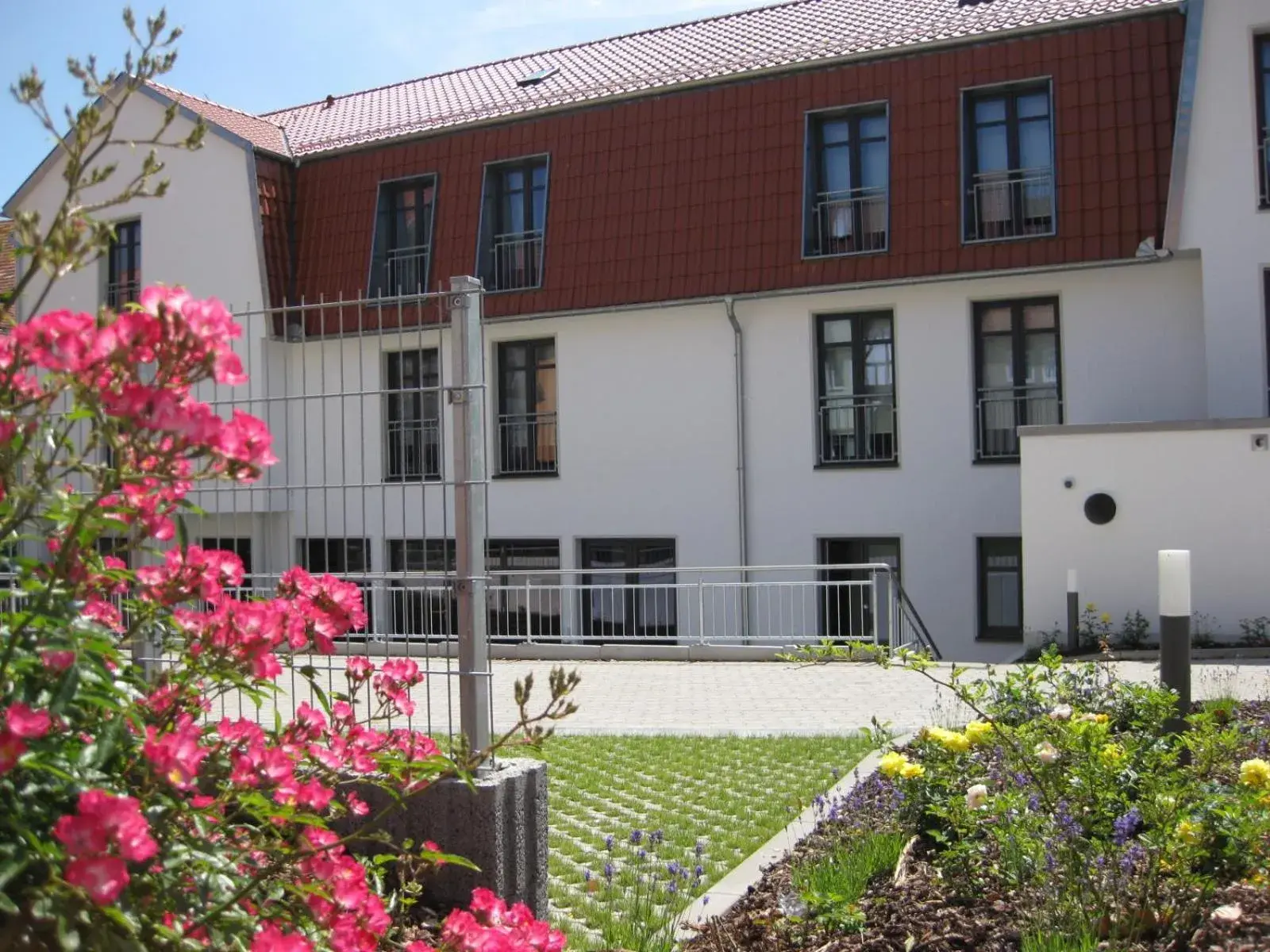 Property building in Hotel garni Anger 5 Property building in Hotel garni Anger 5