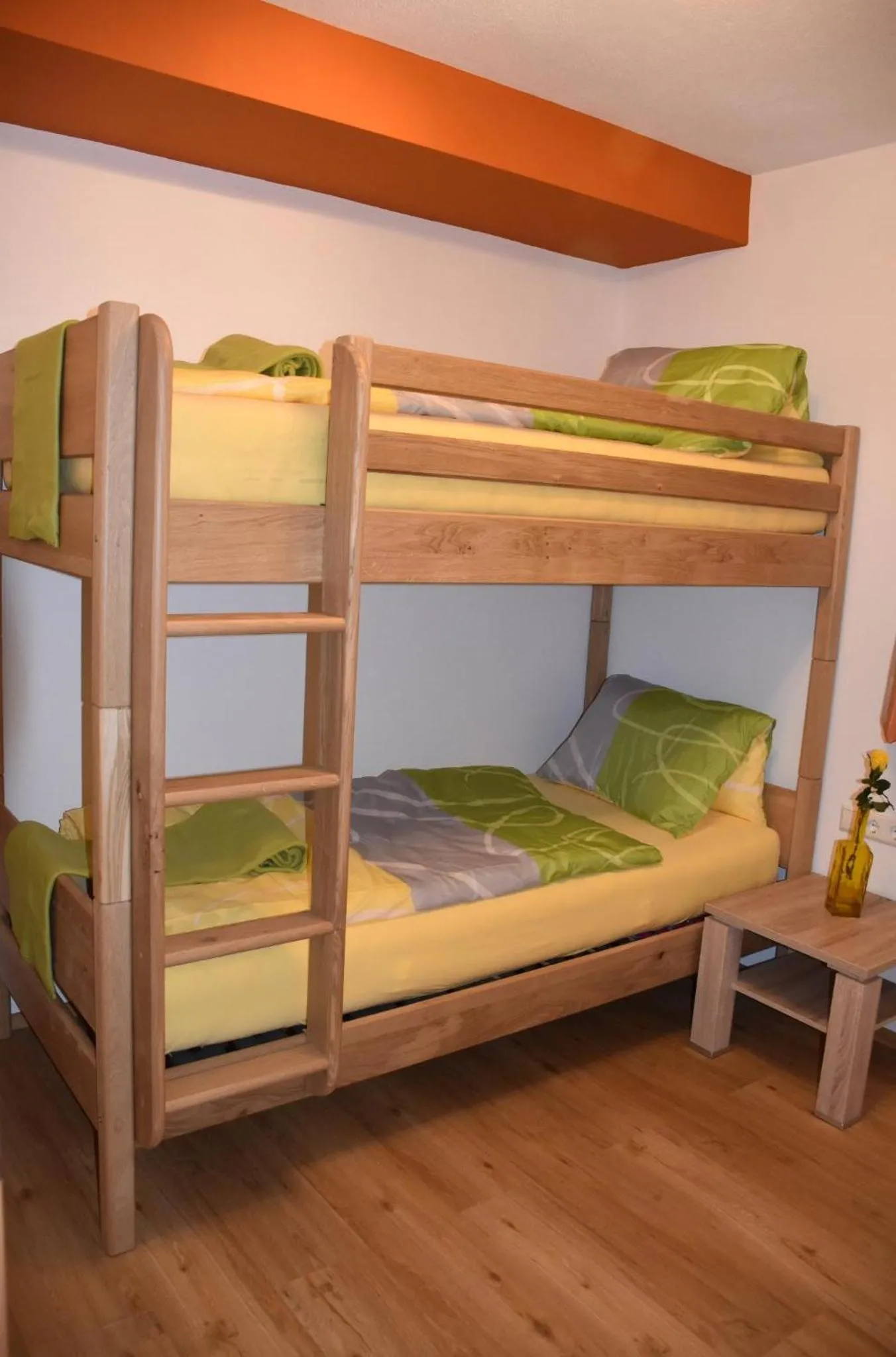 bunk bed, Bed in Gut Maierlehen