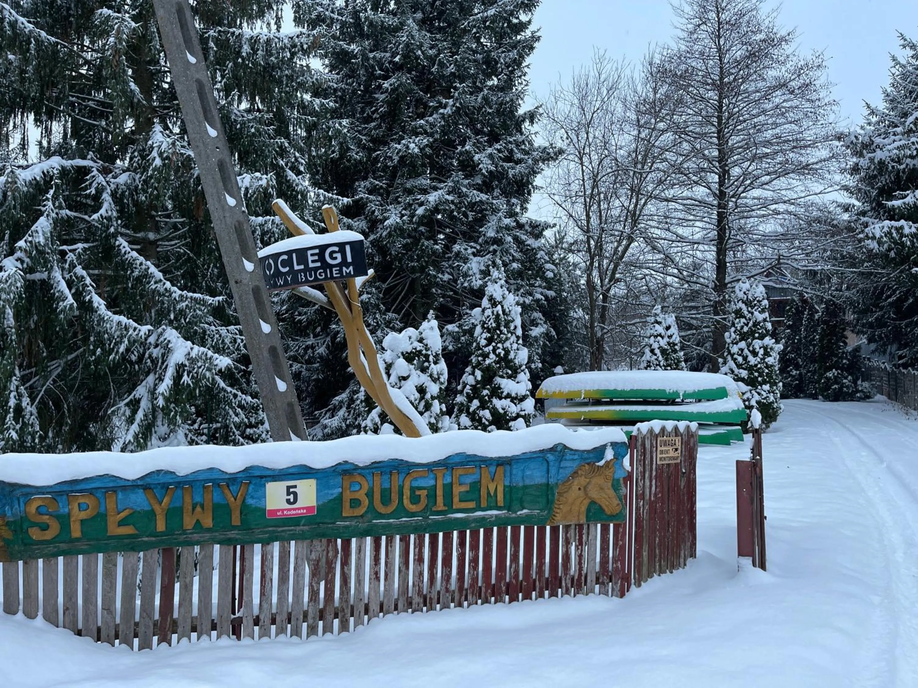 NOCLEGI-SPŁYWY BUGIEM