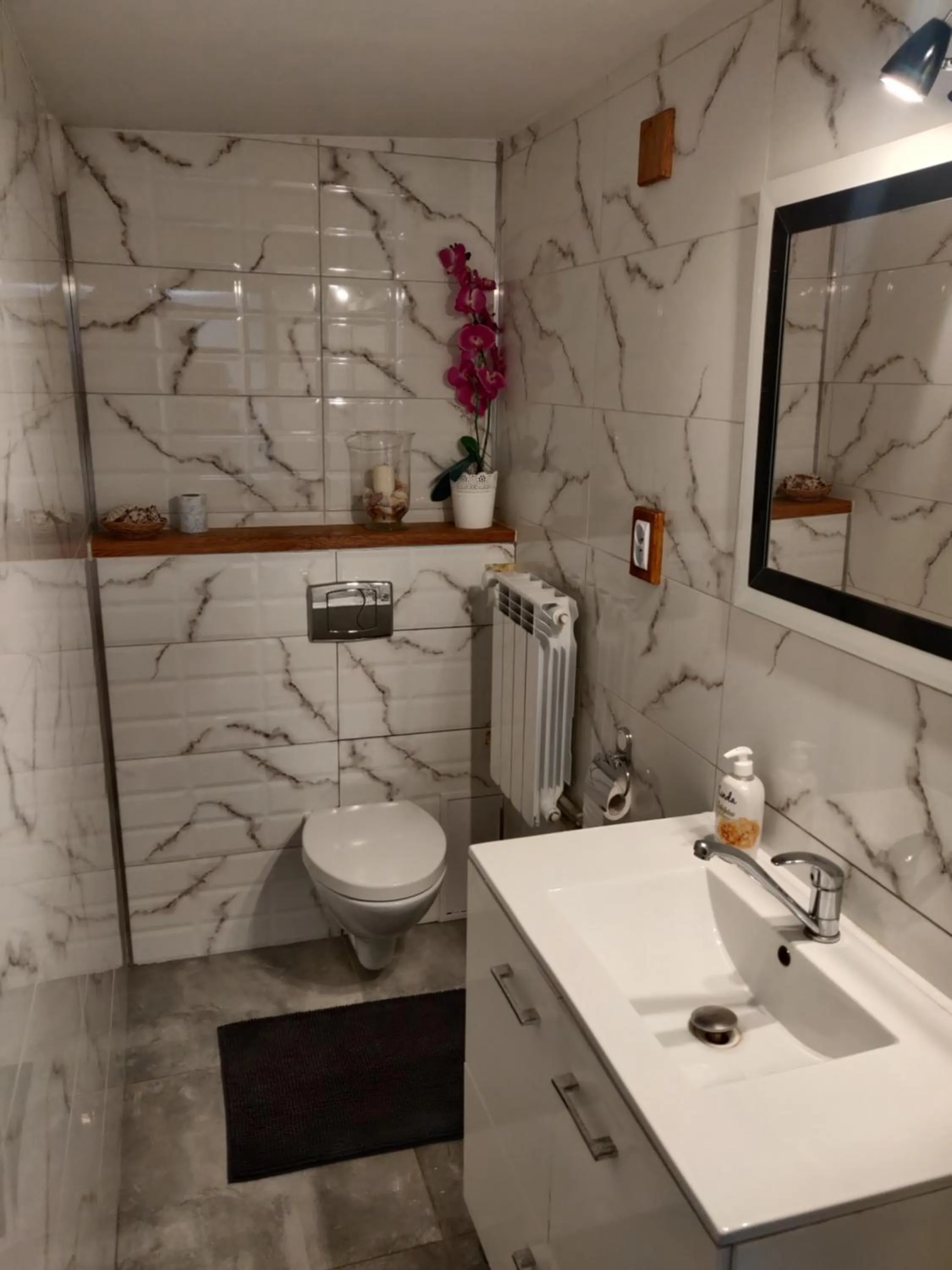 Toilet in NOCLEGI-SPŁYWY BUGIEM