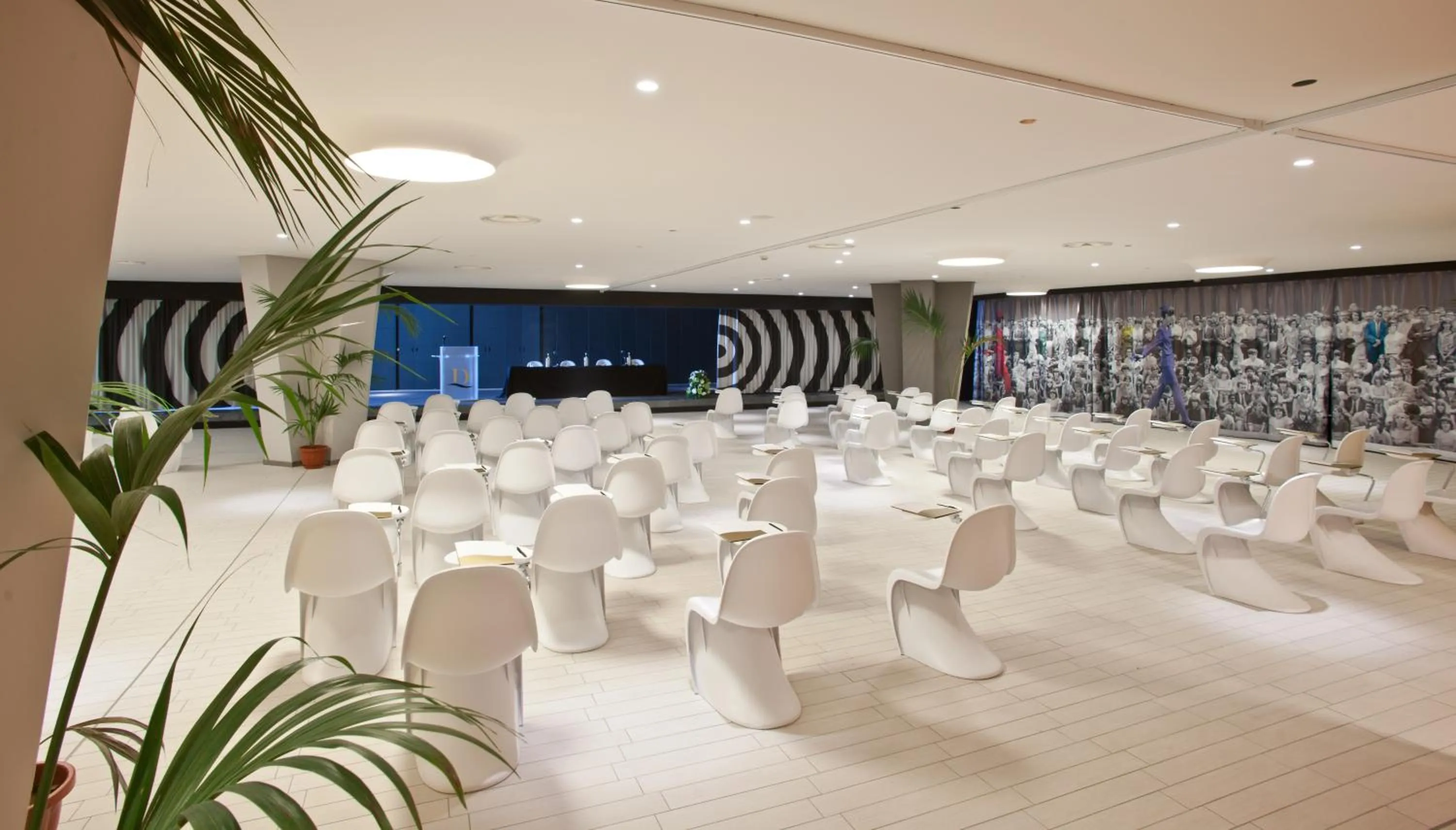 Business facilities in Domina Zagarella Sicily