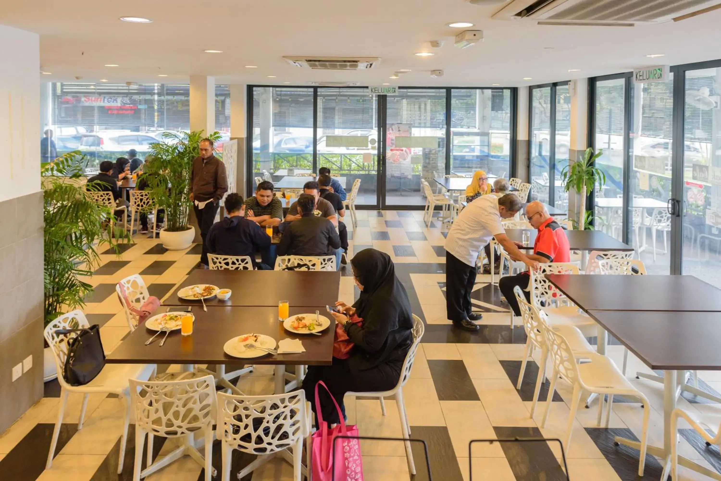 Restaurant/places to eat in Samudra Hotel Kuching Restaurant/places to eat in Samudra Hotel Kuching