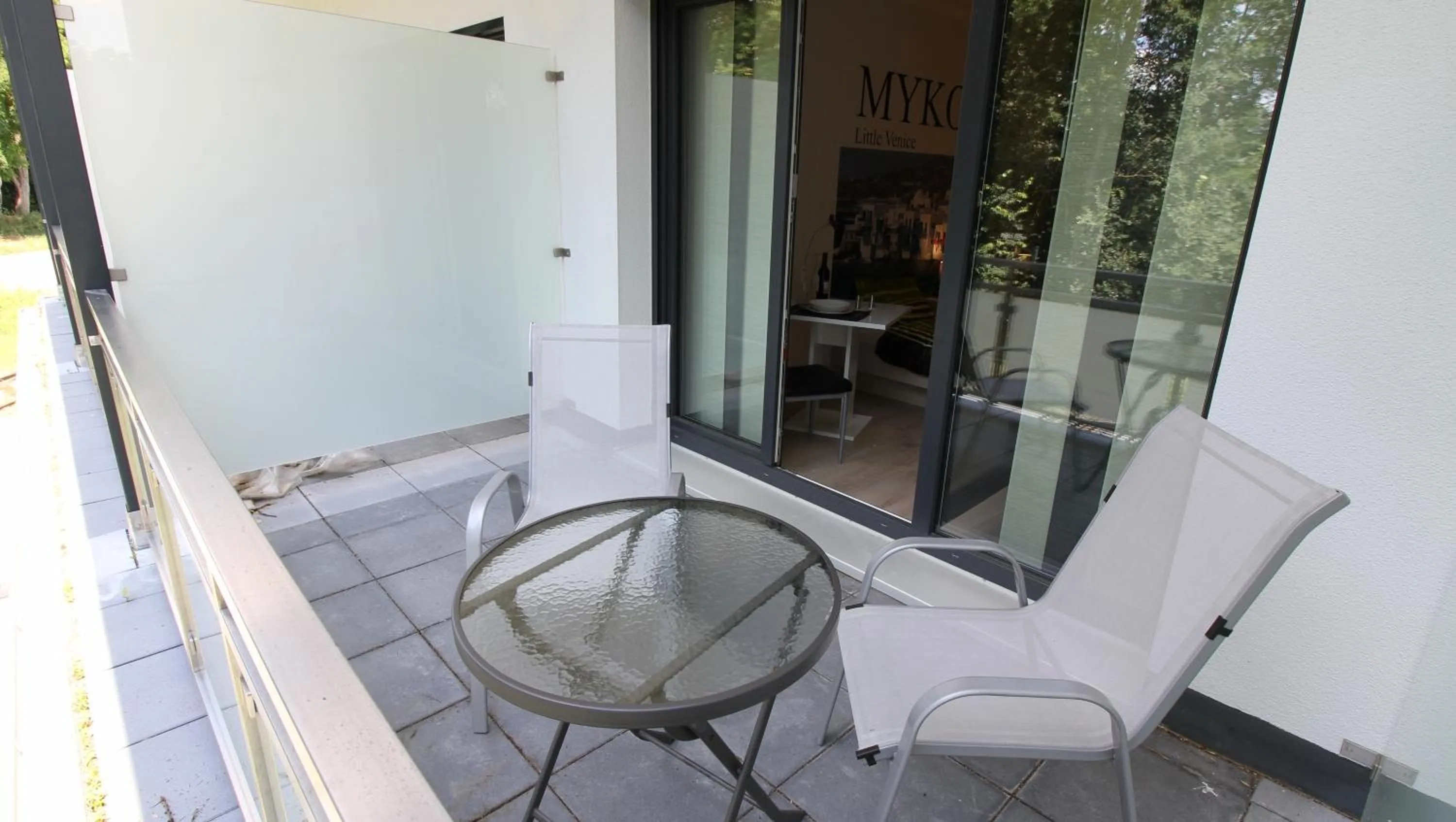 Balcony/Terrace in Boardinghouse-Ebenhausen