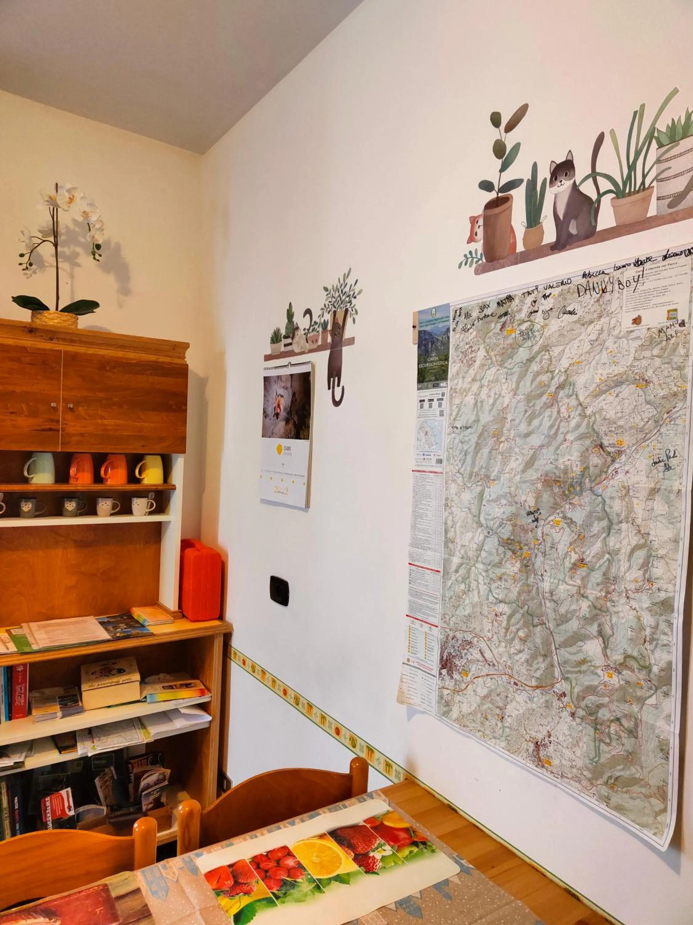 Breakfast in B&B Bivacco Frasassi climbing & trail running house