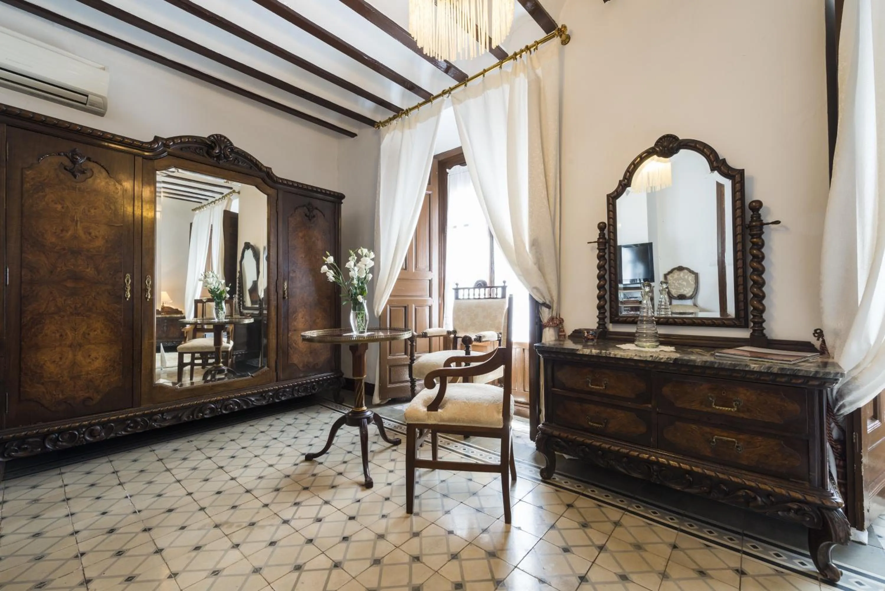 Photo of the whole room in Hotel Rural Tia Pilar