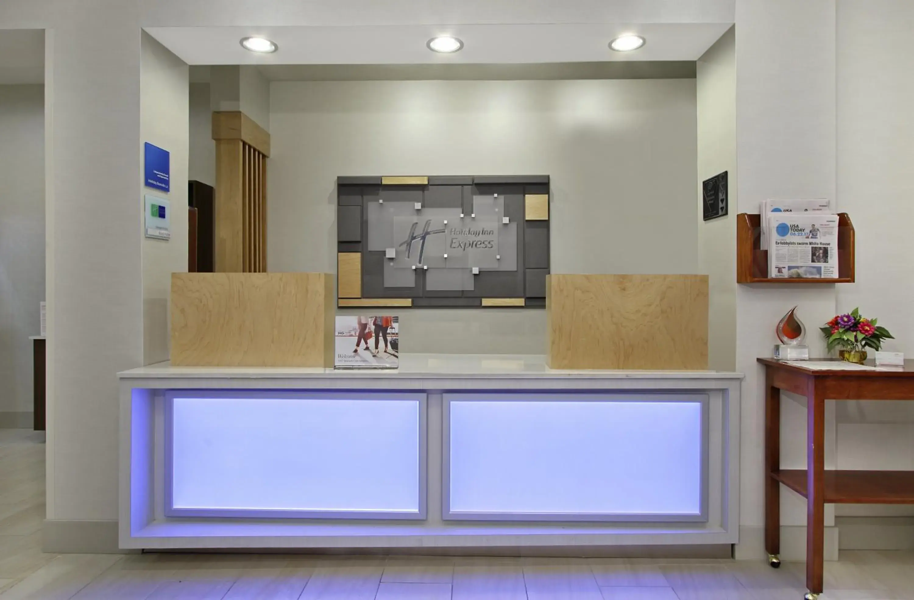 Property building in Holiday Inn Express Boonville by IHG Property building in Holiday Inn Express Boonville by IHG