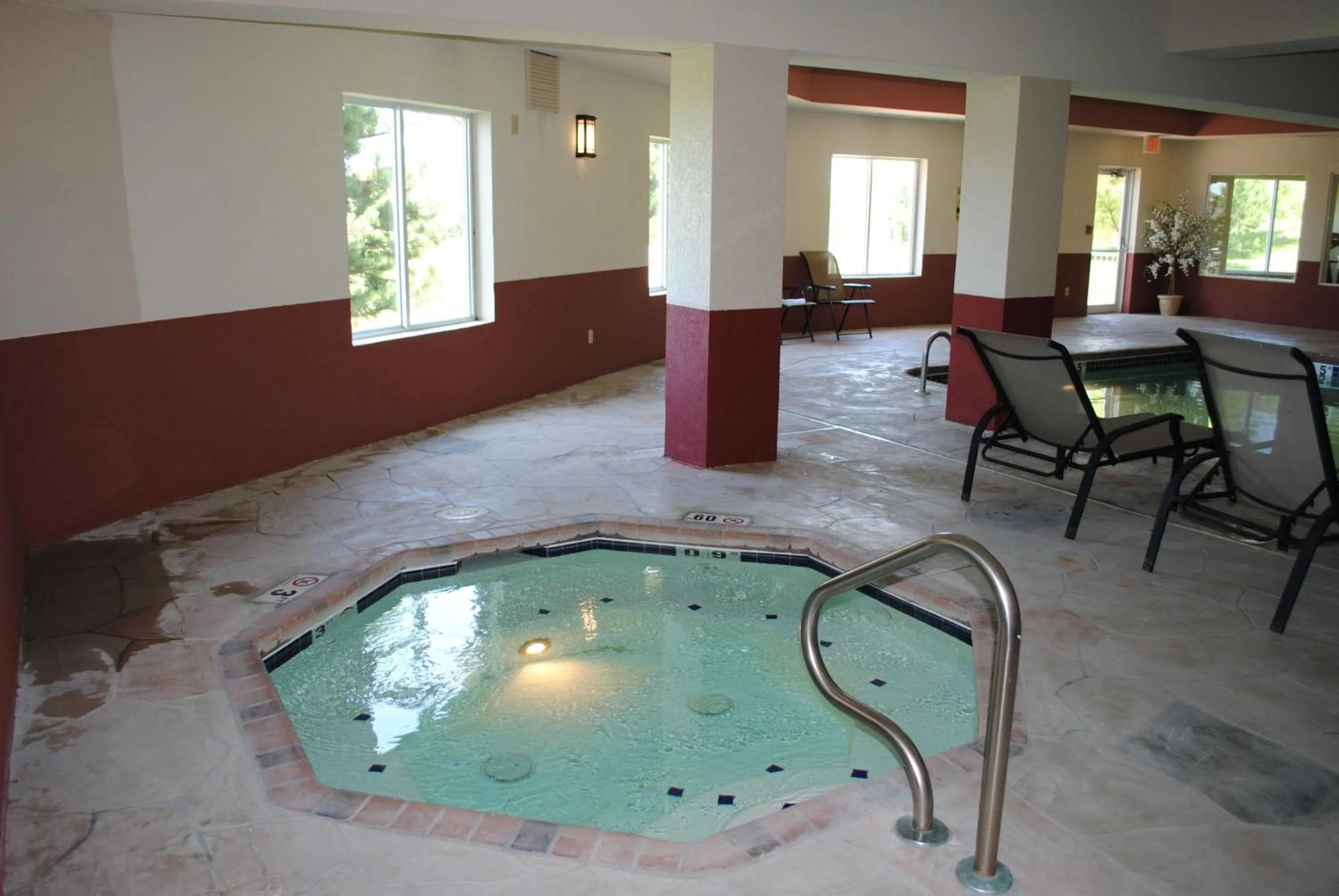 Swimming pool in Holiday Inn Express Boonville by IHG