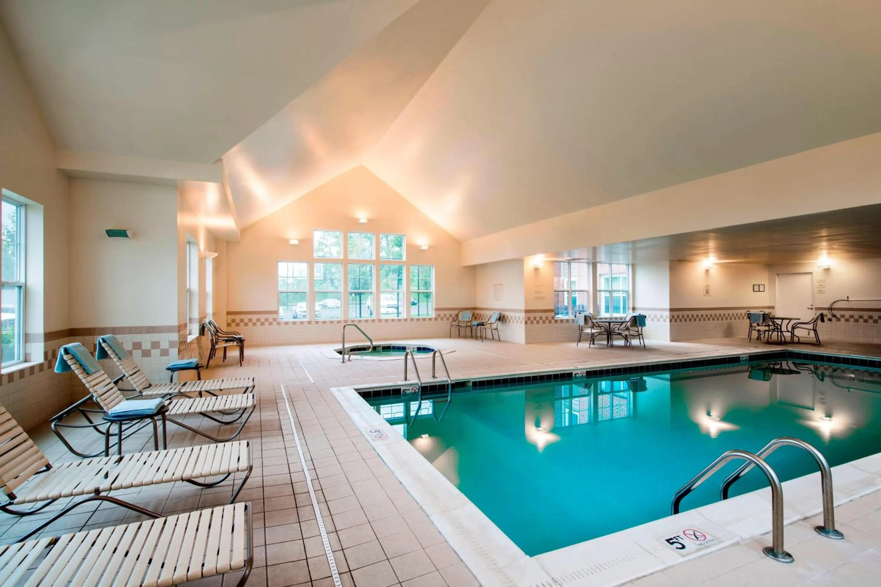 Swimming pool in Residence Inn by Marriott Philadelphia Langhorne