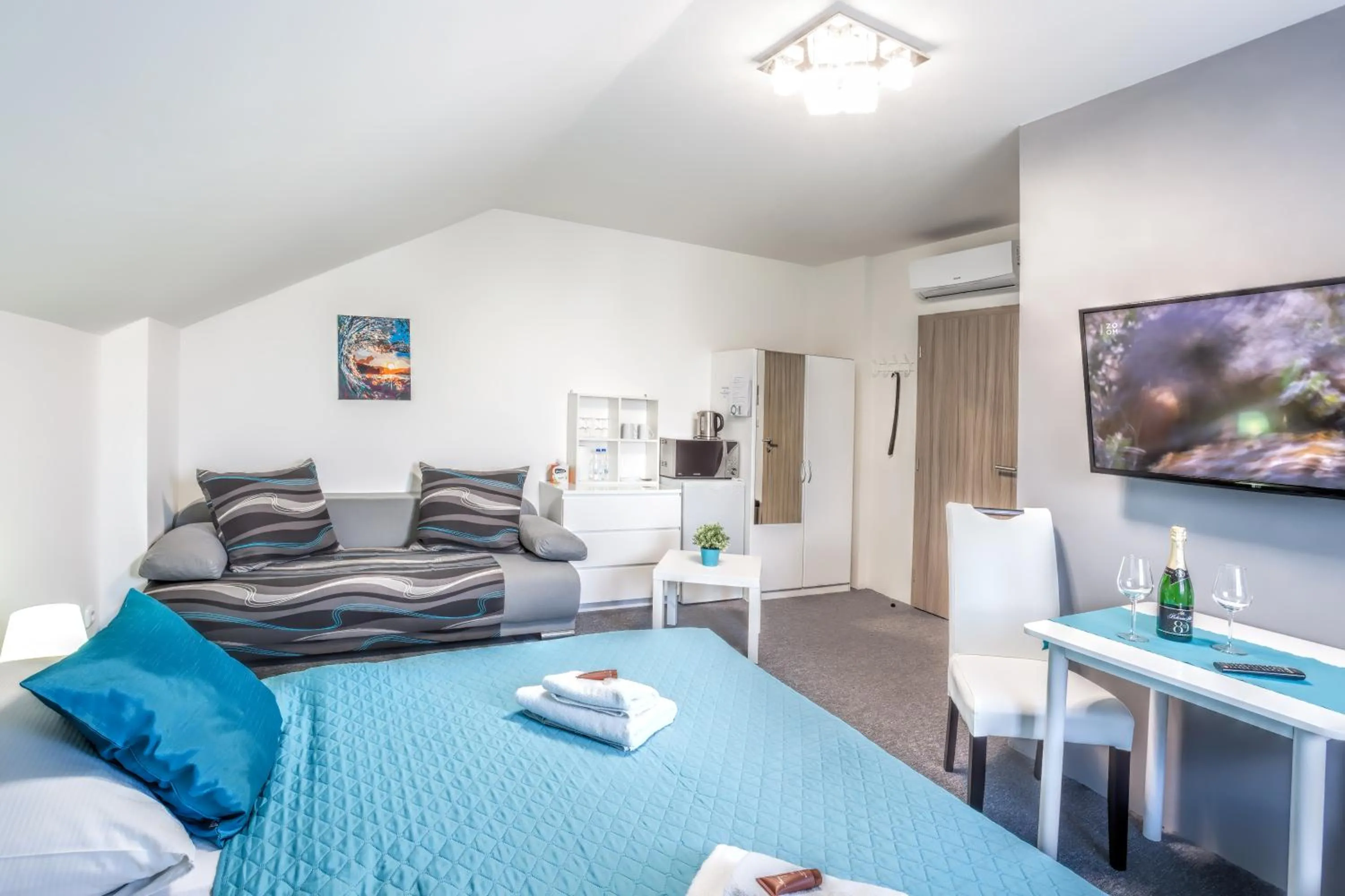 Family, Bed in Elendris - Ubytování u kostela