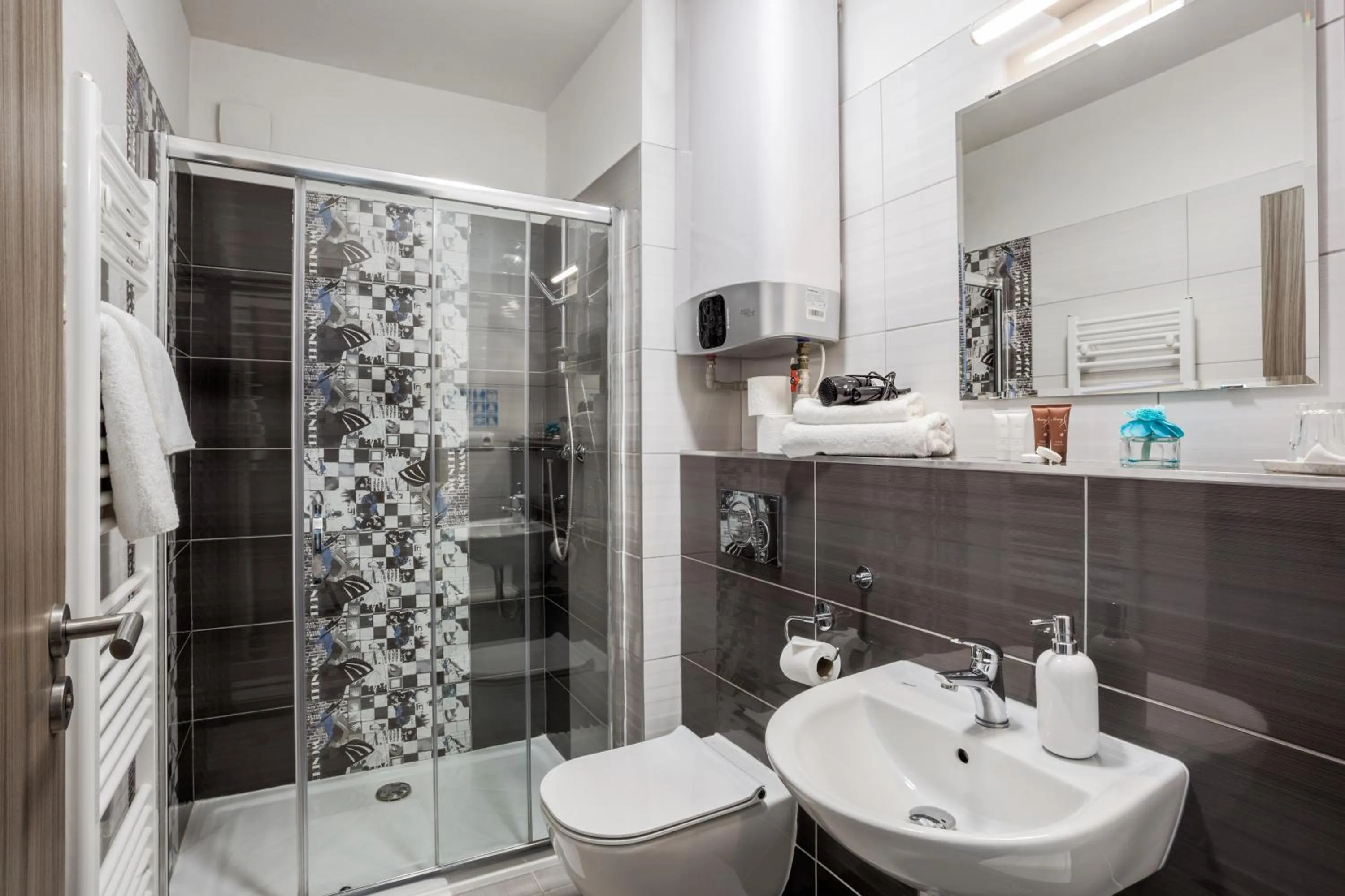 Shower in Elendris - Ubytování u kostela