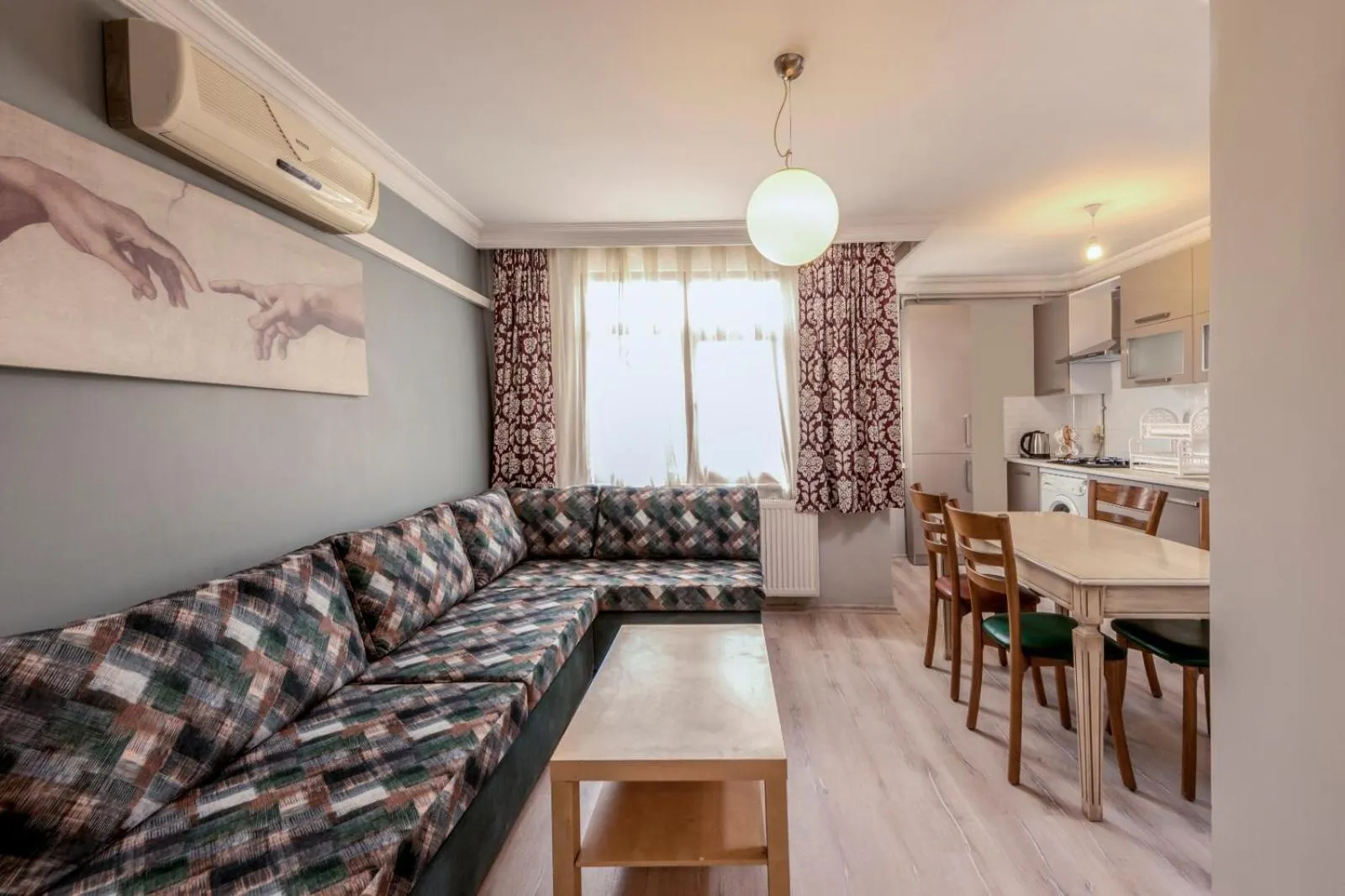 Seating area in Masal Apart