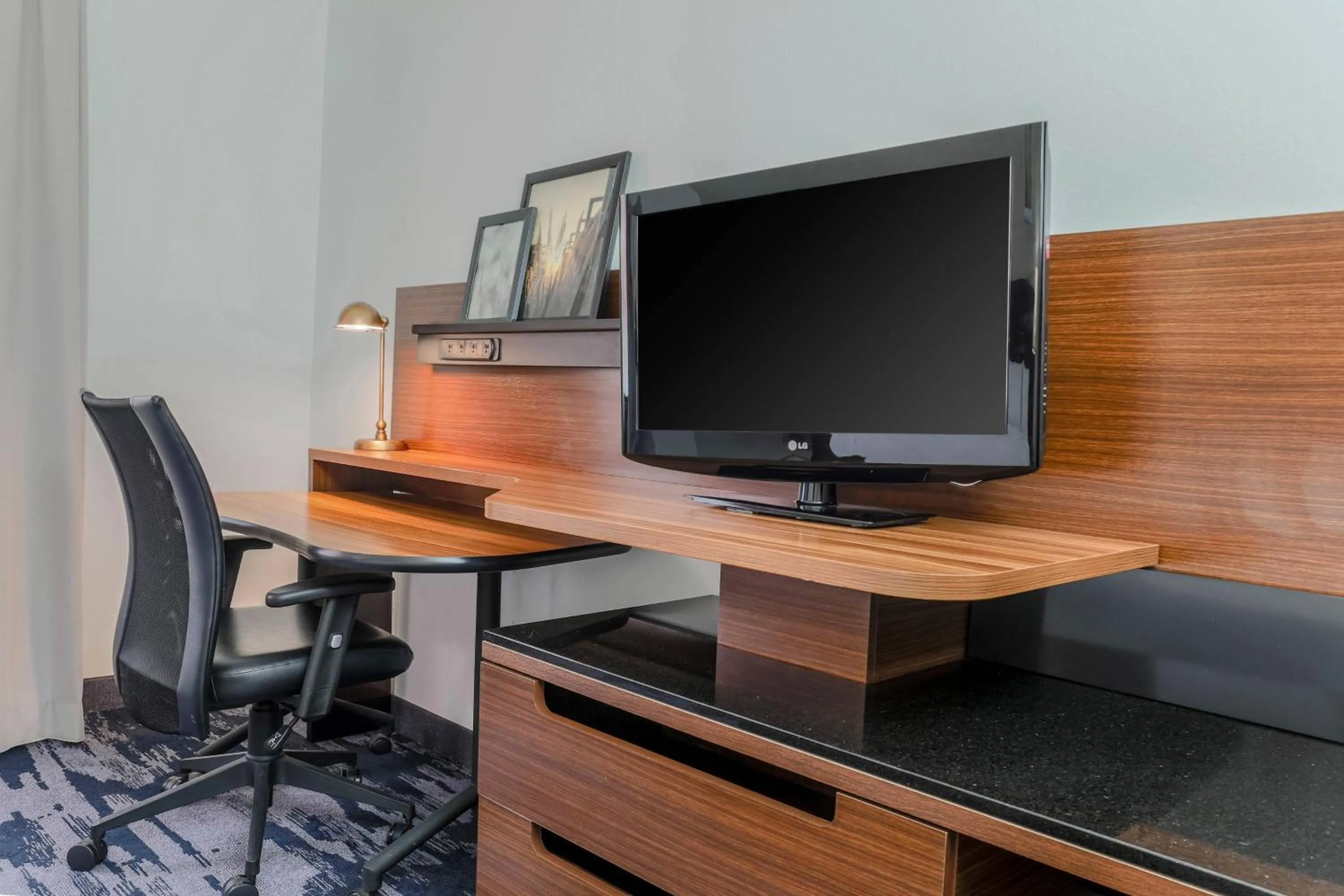 Photo of the whole room in Fairfield Inn & Suites Houston Westchase