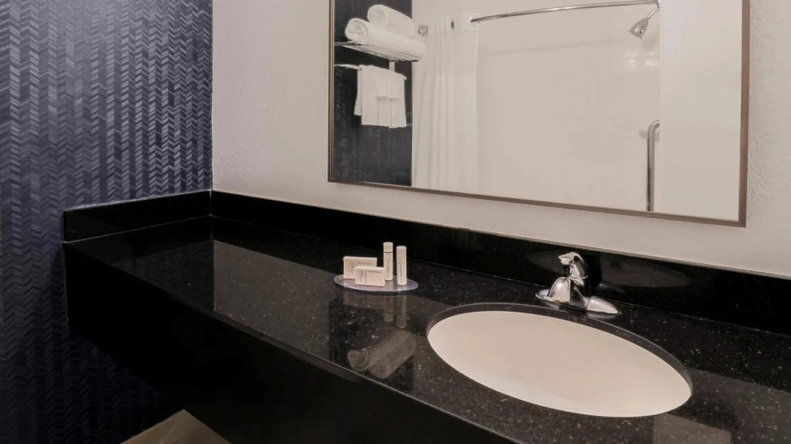 Bathroom in Fairfield Inn & Suites Houston Westchase