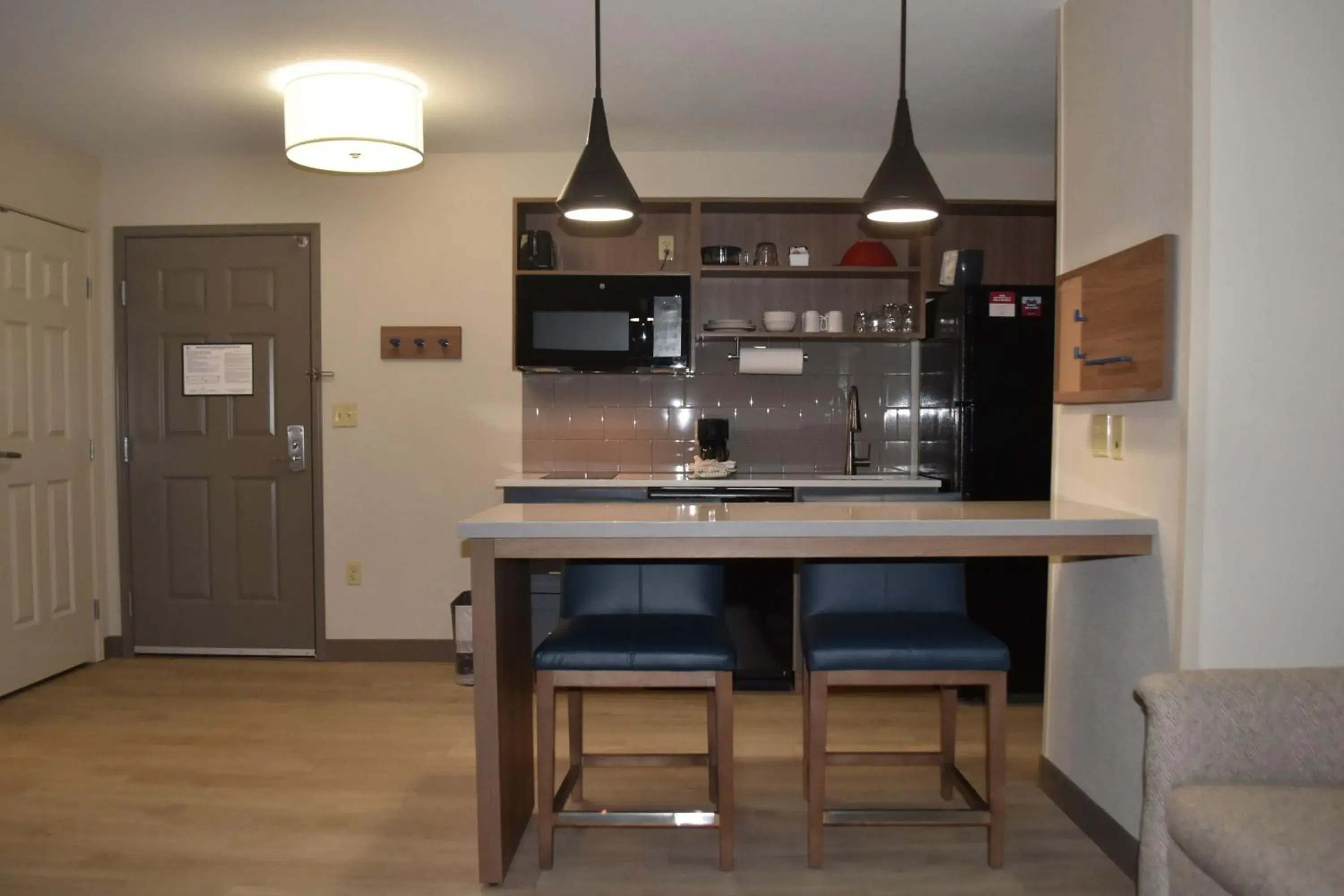 Lobby or reception in Candlewood Suites Fayetteville by IHG Lobby or reception in Candlewood Suites Fayetteville by IHG