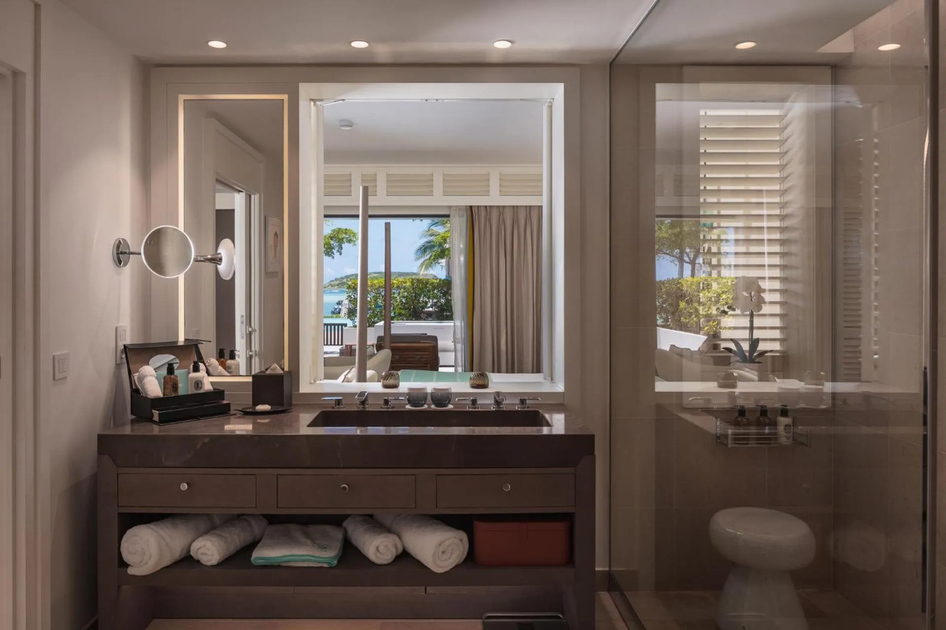 Shower in Le Barthélemy Hotel & Spa