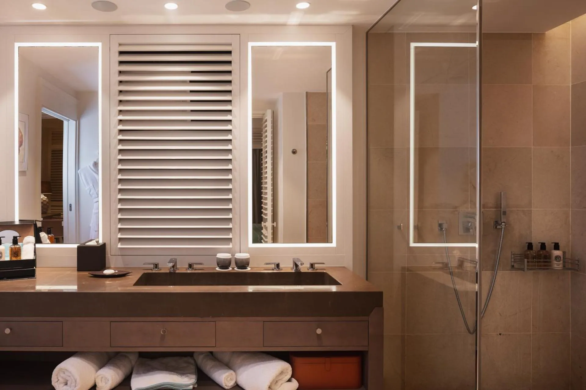 Shower in Le Barthélemy Hotel & Spa