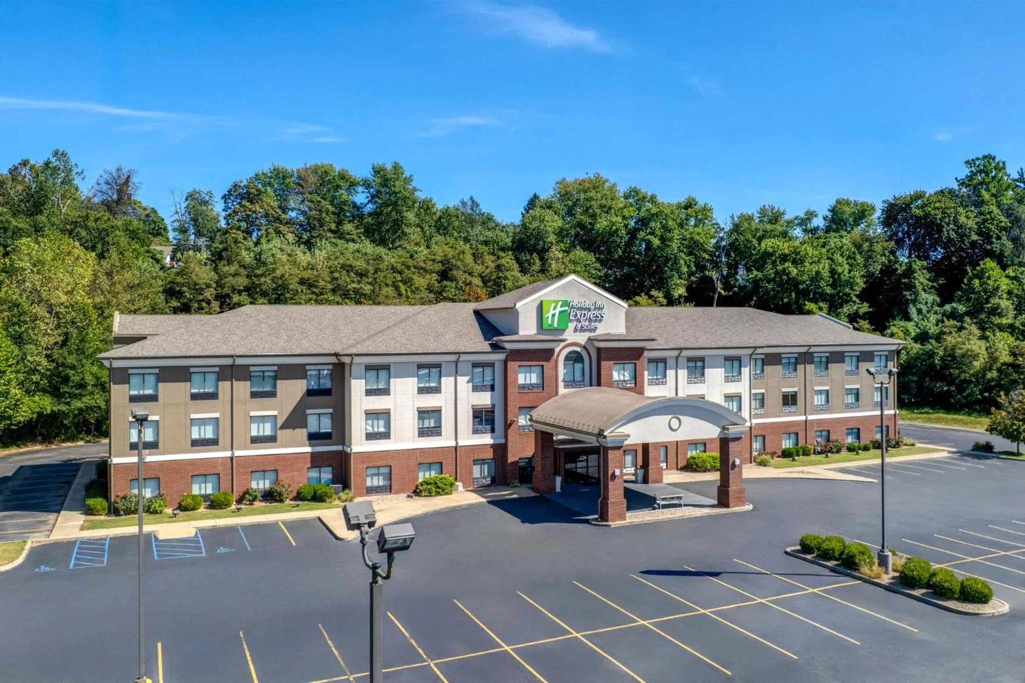 Property building in Holiday Inn Express & Suites Zanesville North by IHG
