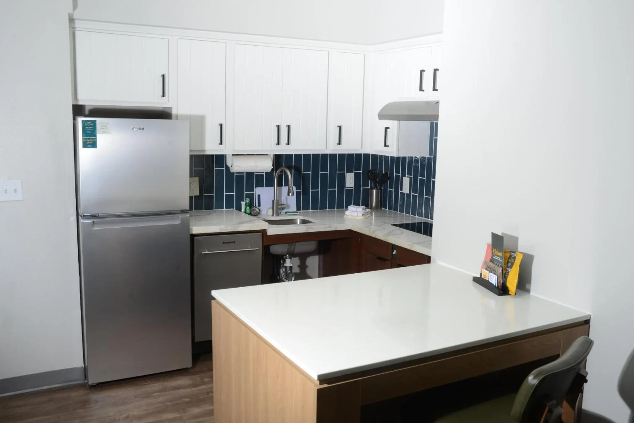 Photo of the whole room in Staybridge Suites Tucson Airport by IHG