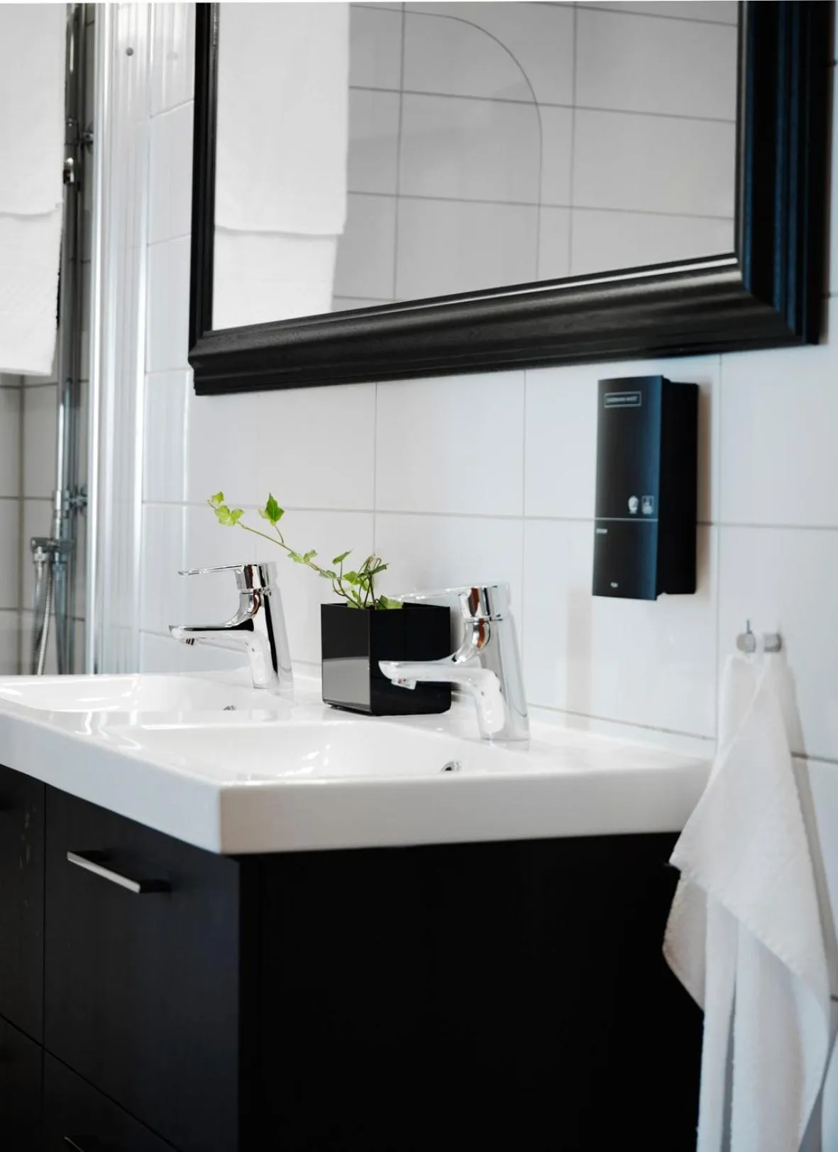 Bathroom in Home Hotel Smedjan