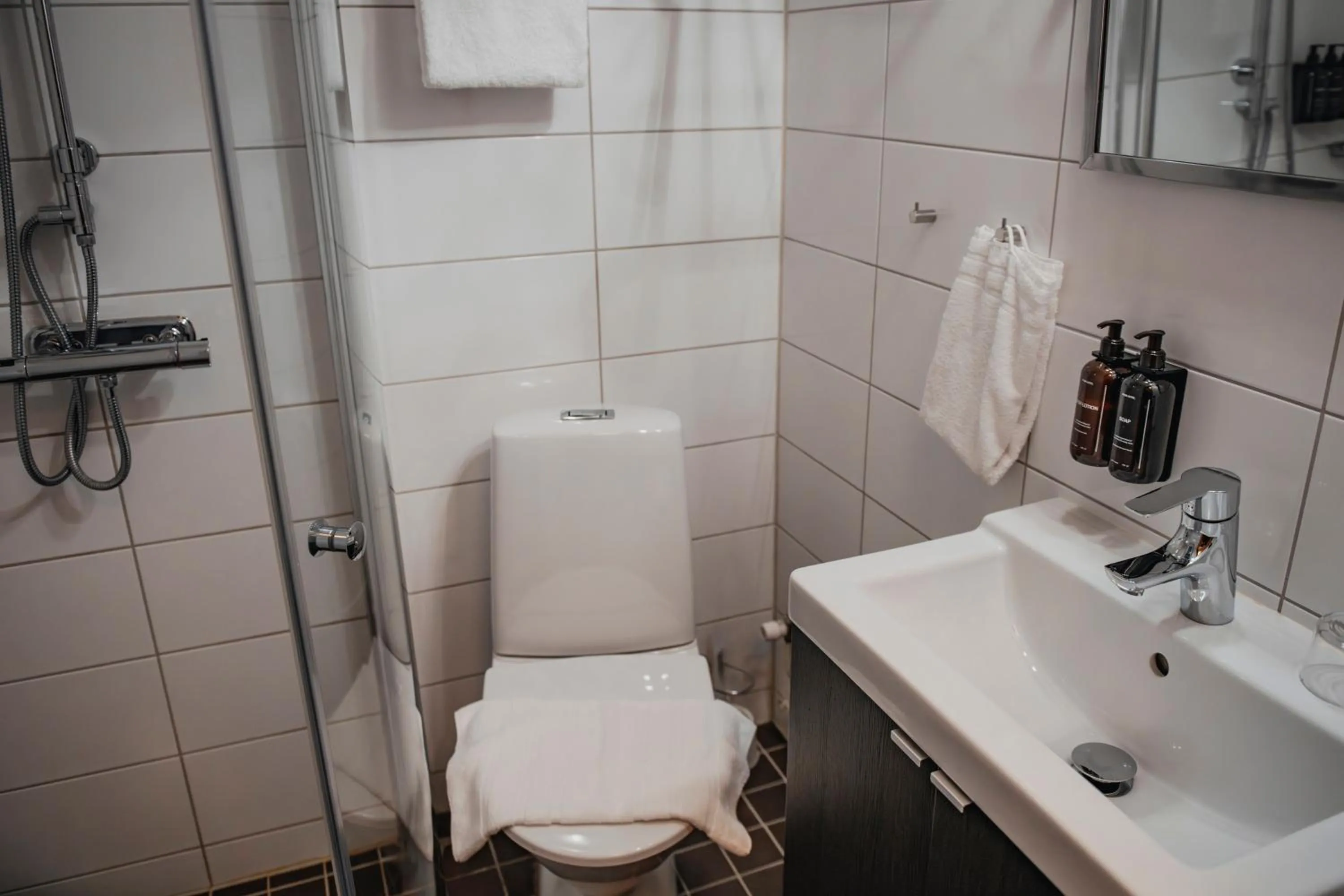 Property building in Home Hotel Smedjan