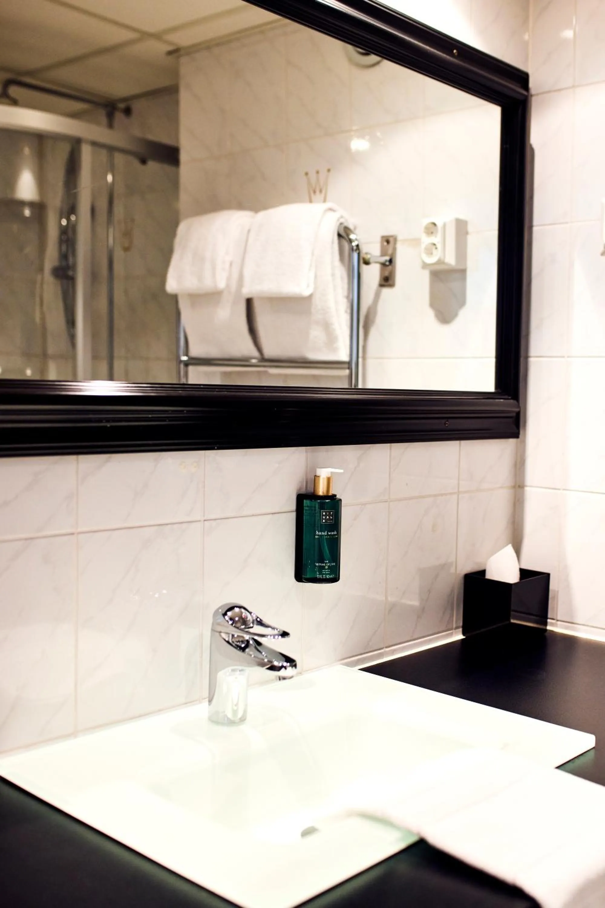 Bathroom in Home Hotel Smedjan