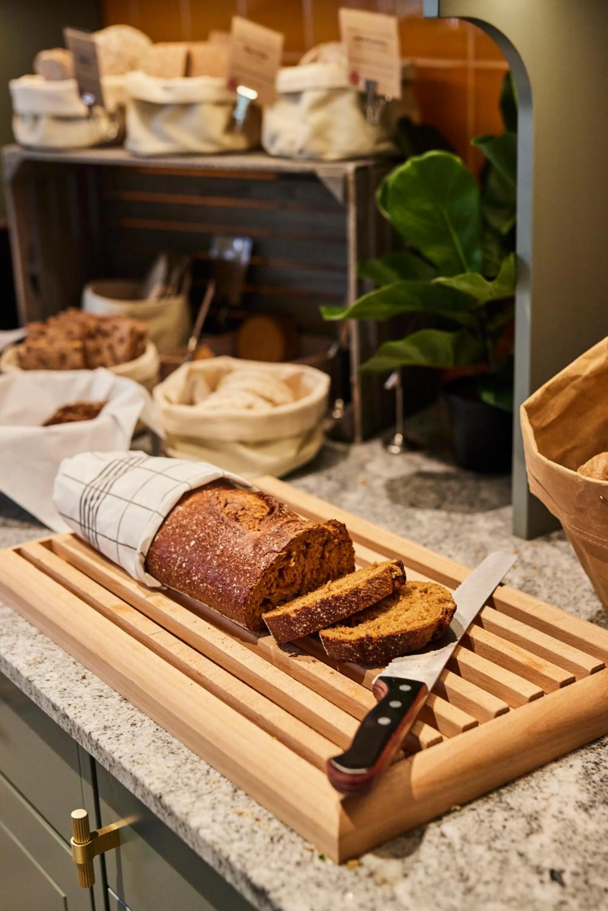 Breakfast in Home Hotel Smedjan