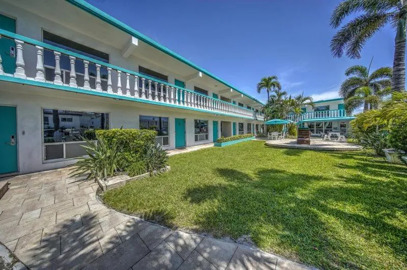 Property building in Horizon by the Sea Inn