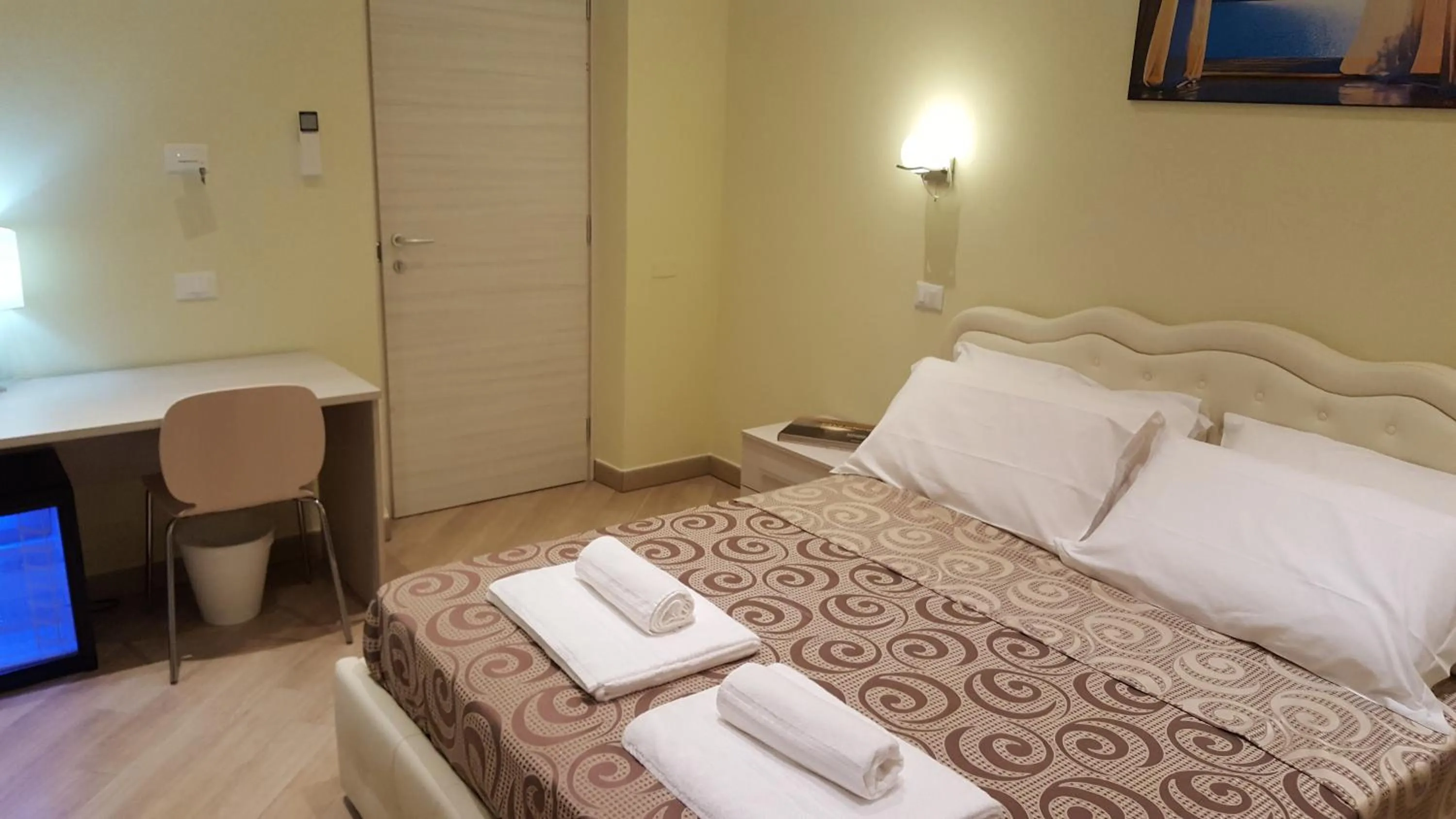 Bedroom, Bed in Guest House Le Tre Spezie