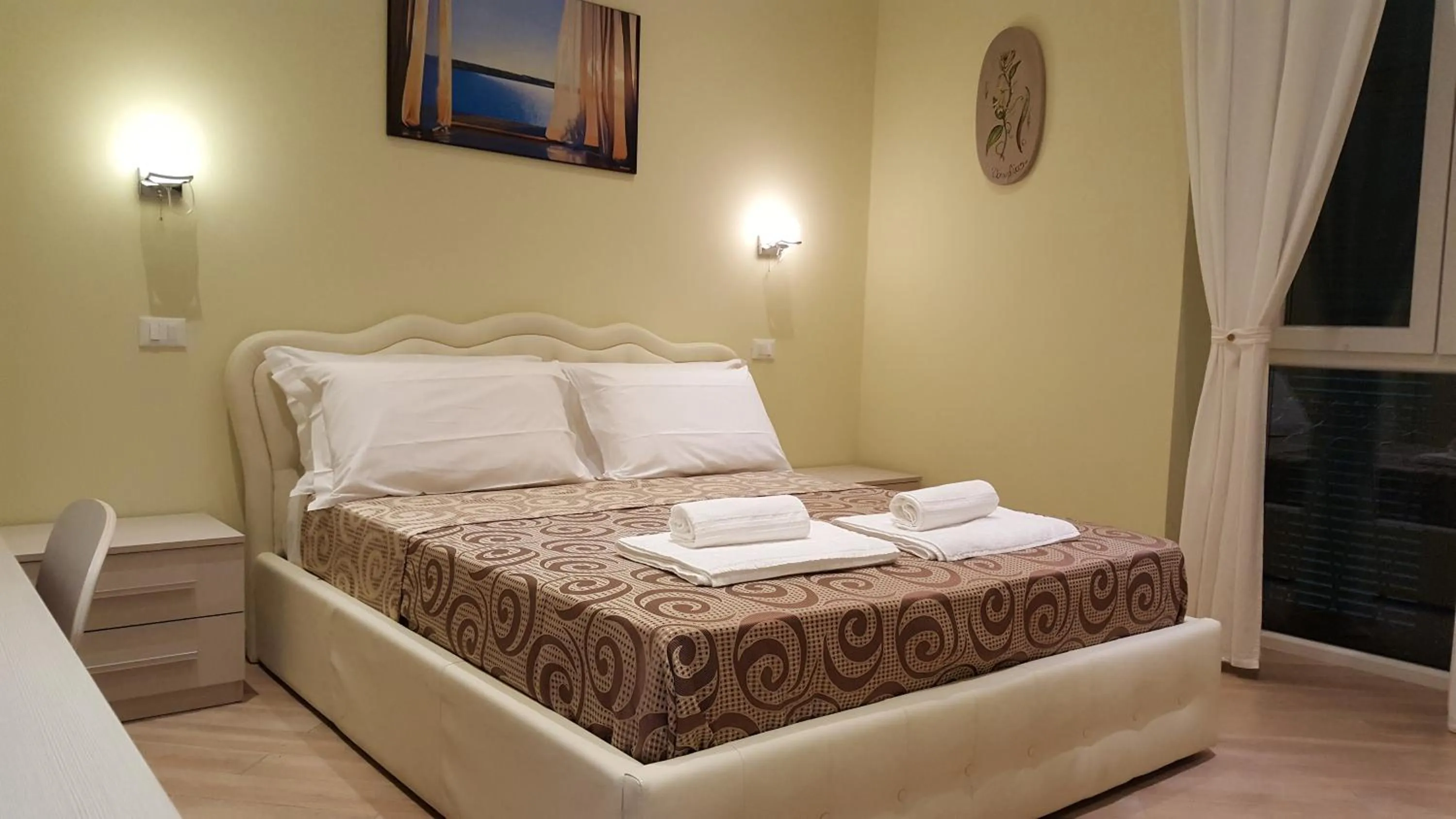 Bedroom, Bed in Guest House Le Tre Spezie