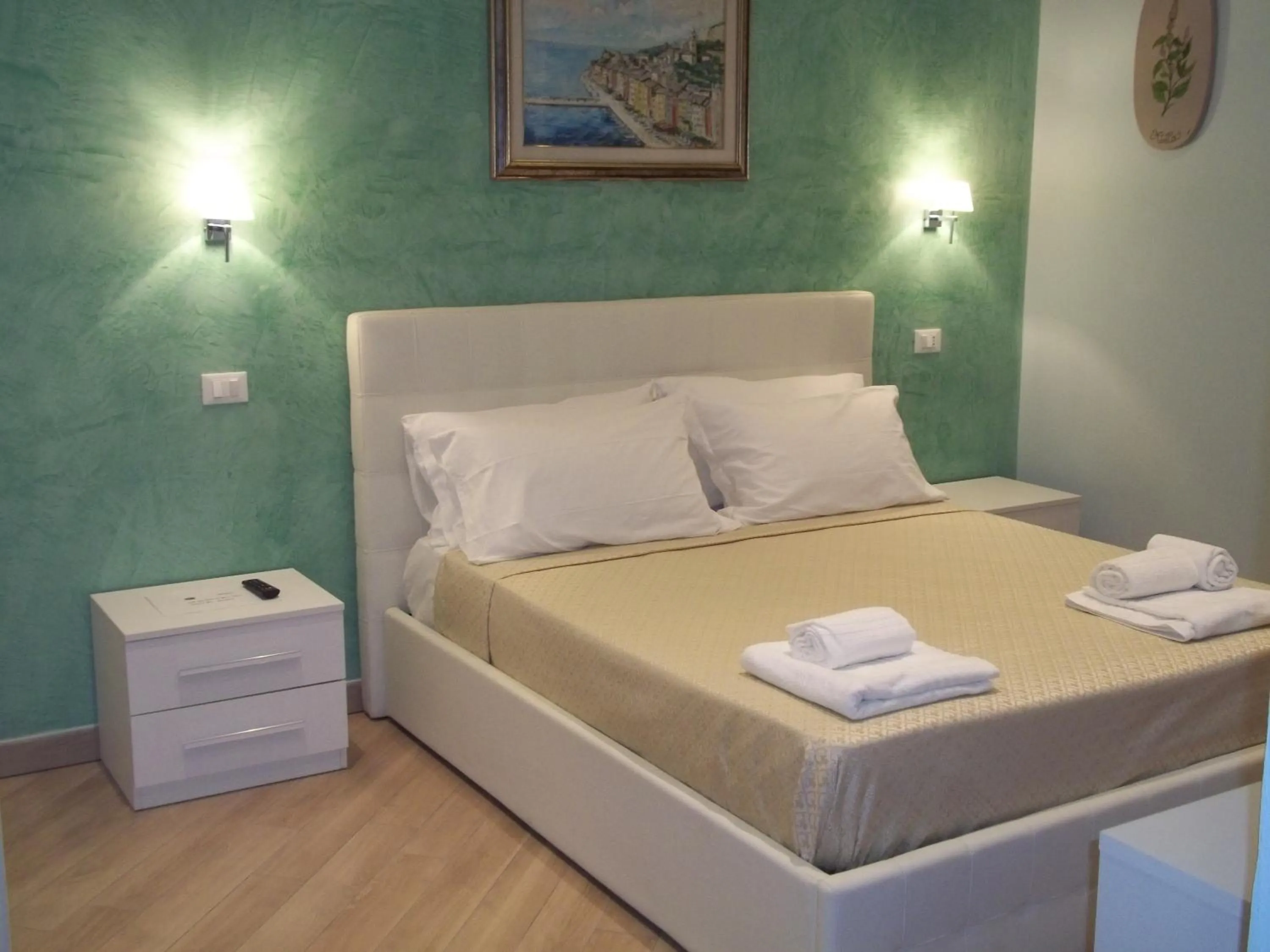 Bedroom, Bed in Guest House Le Tre Spezie