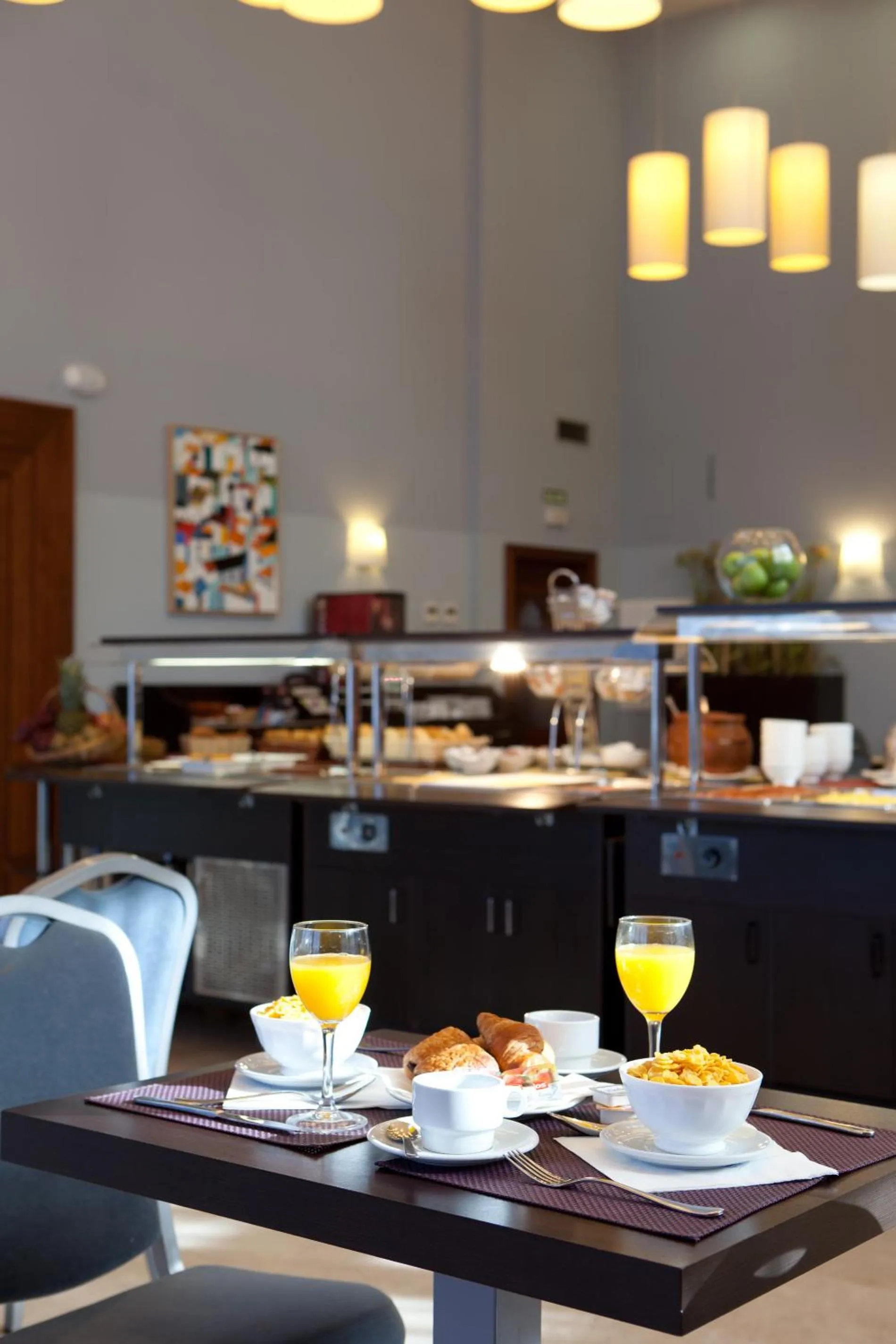 Buffet breakfast in Porcel Avant