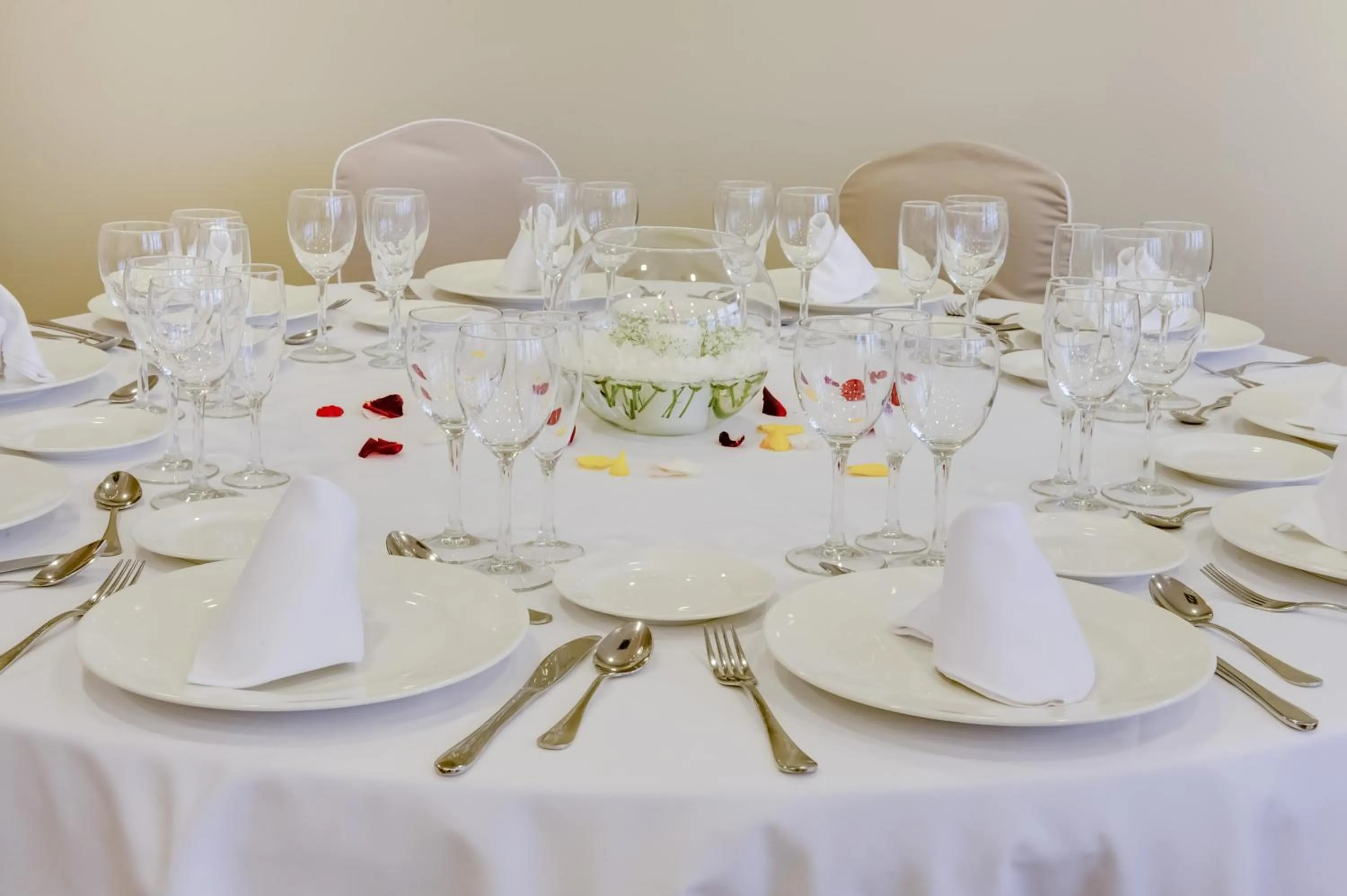 Banquet/Function facilities in Porcel Avant