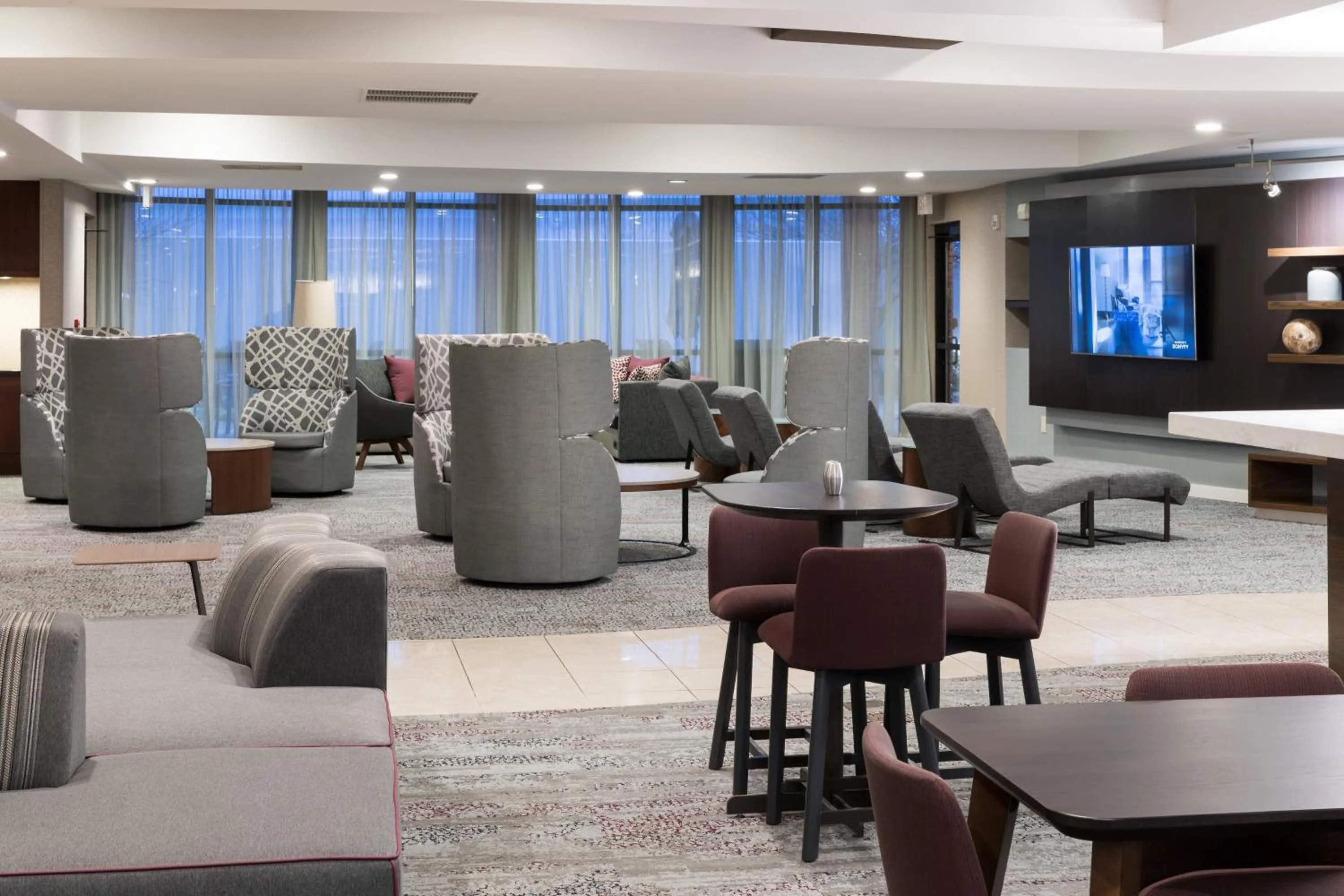 Lobby or reception in Courtyard by Marriott West Orange