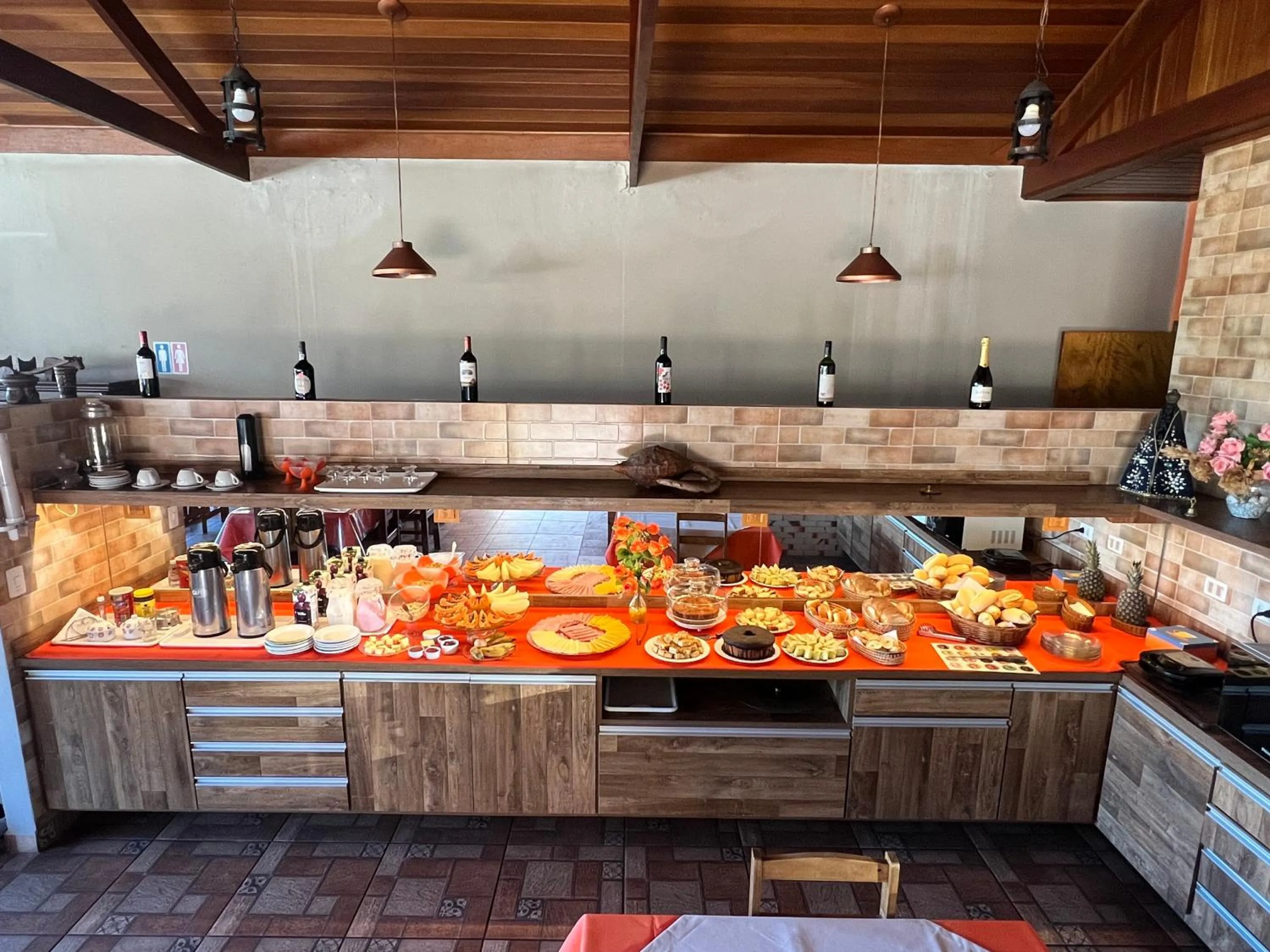 Breakfast in Pousada Heron