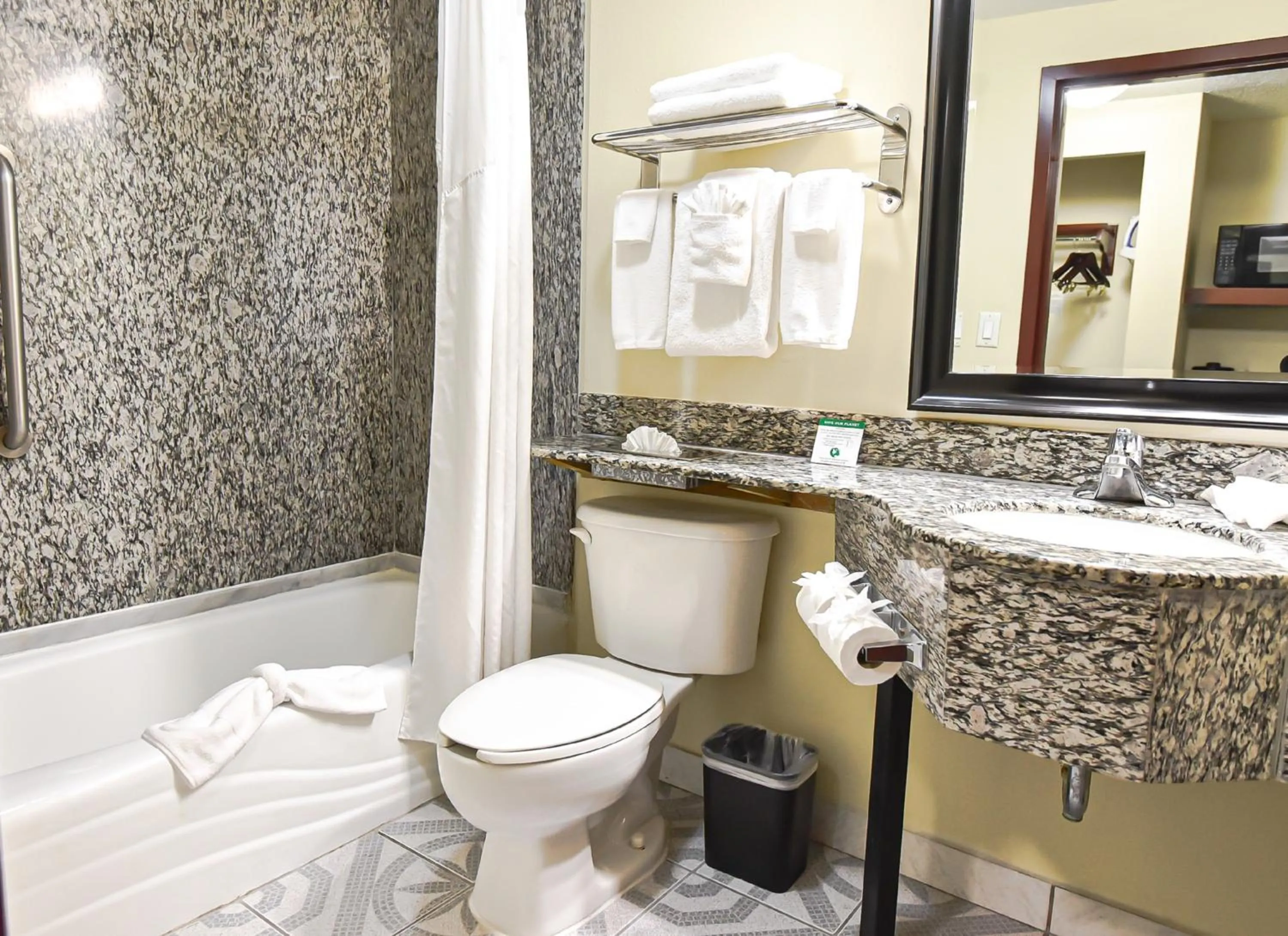 Photo of the whole room in Holiday Inn Express & Suites Cocoa by IHG