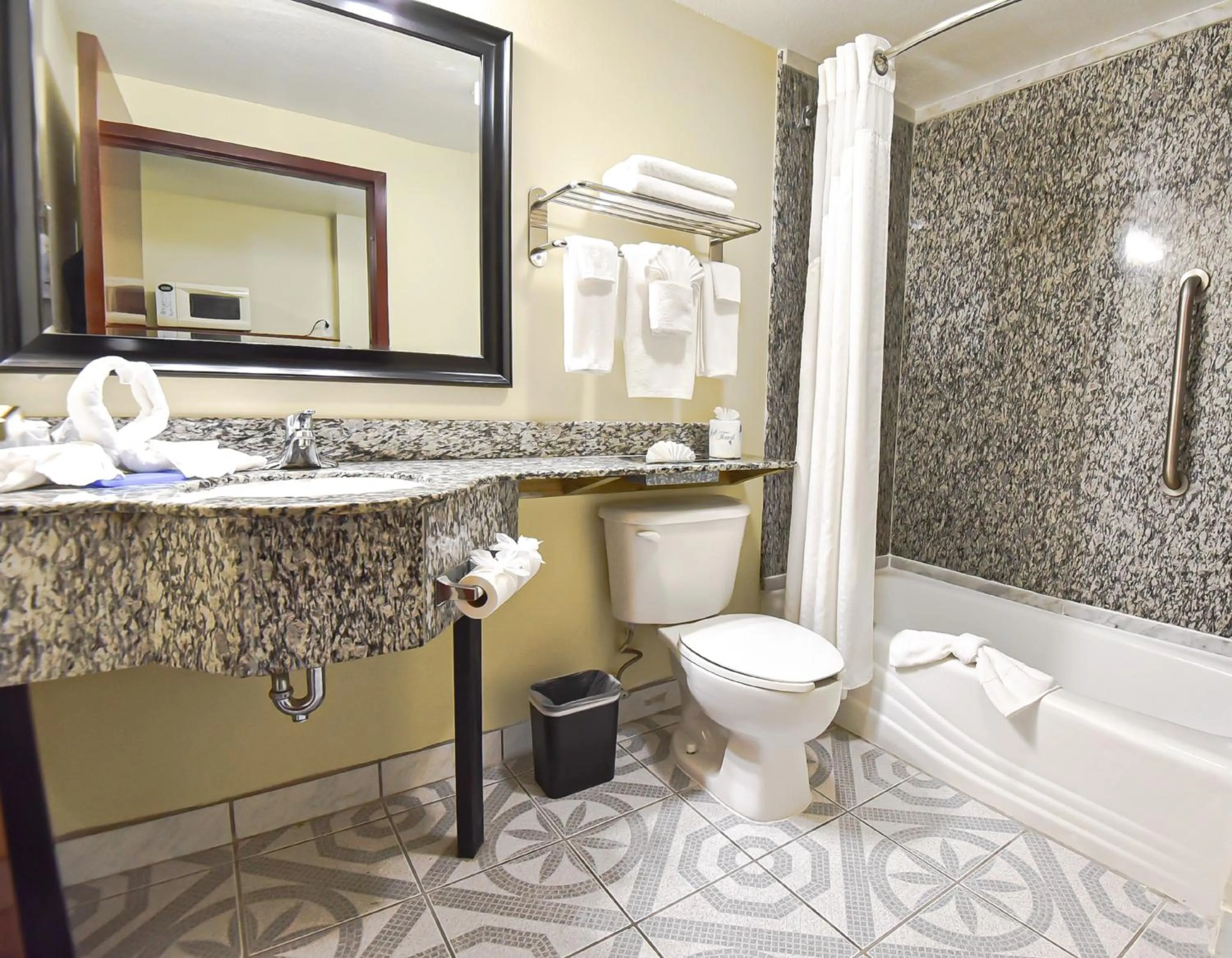 Photo of the whole room in Holiday Inn Express & Suites Cocoa by IHG